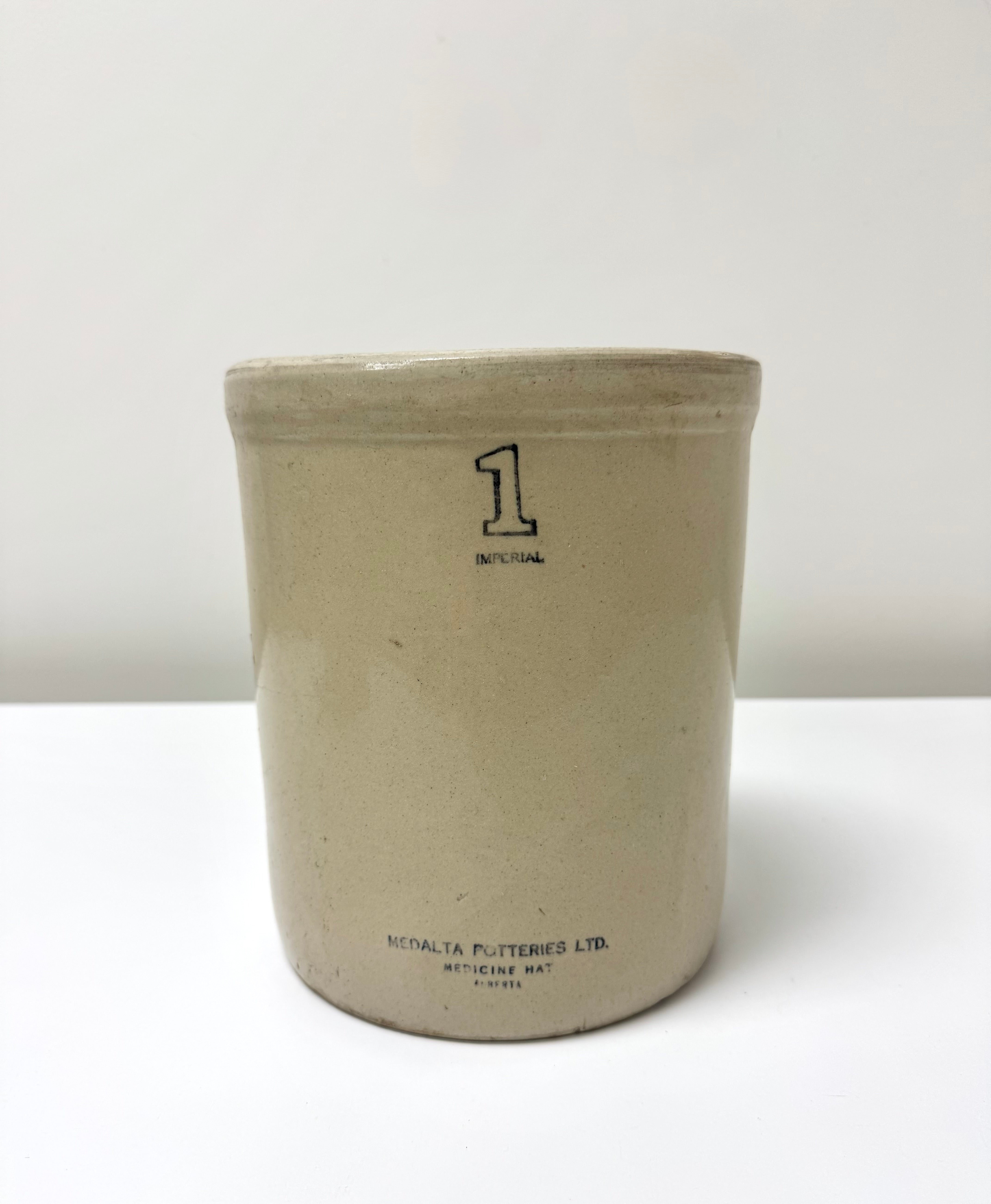 Vintage MEDALTA POTTERIES Crock