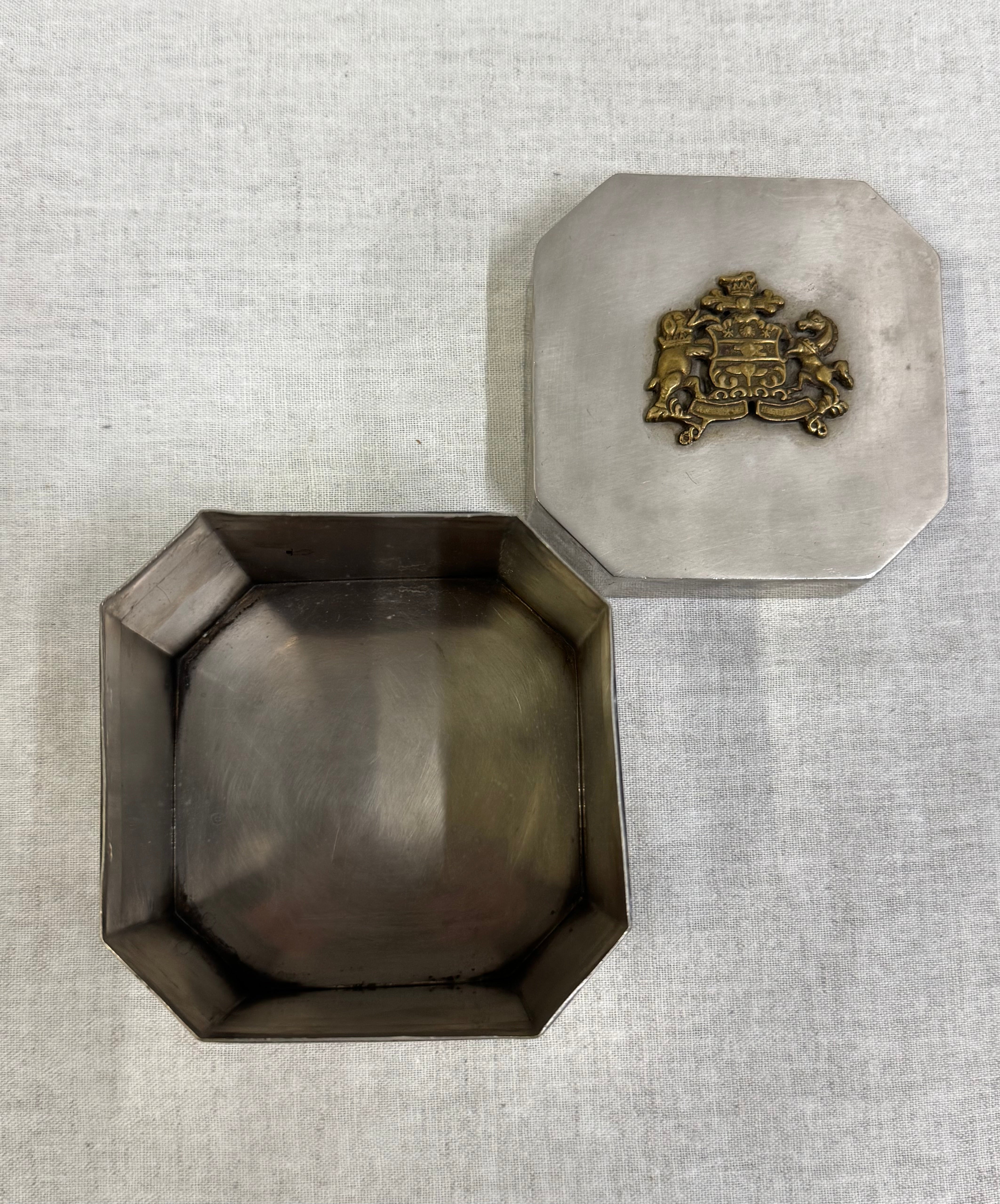 Metal Octagonal Crested Box