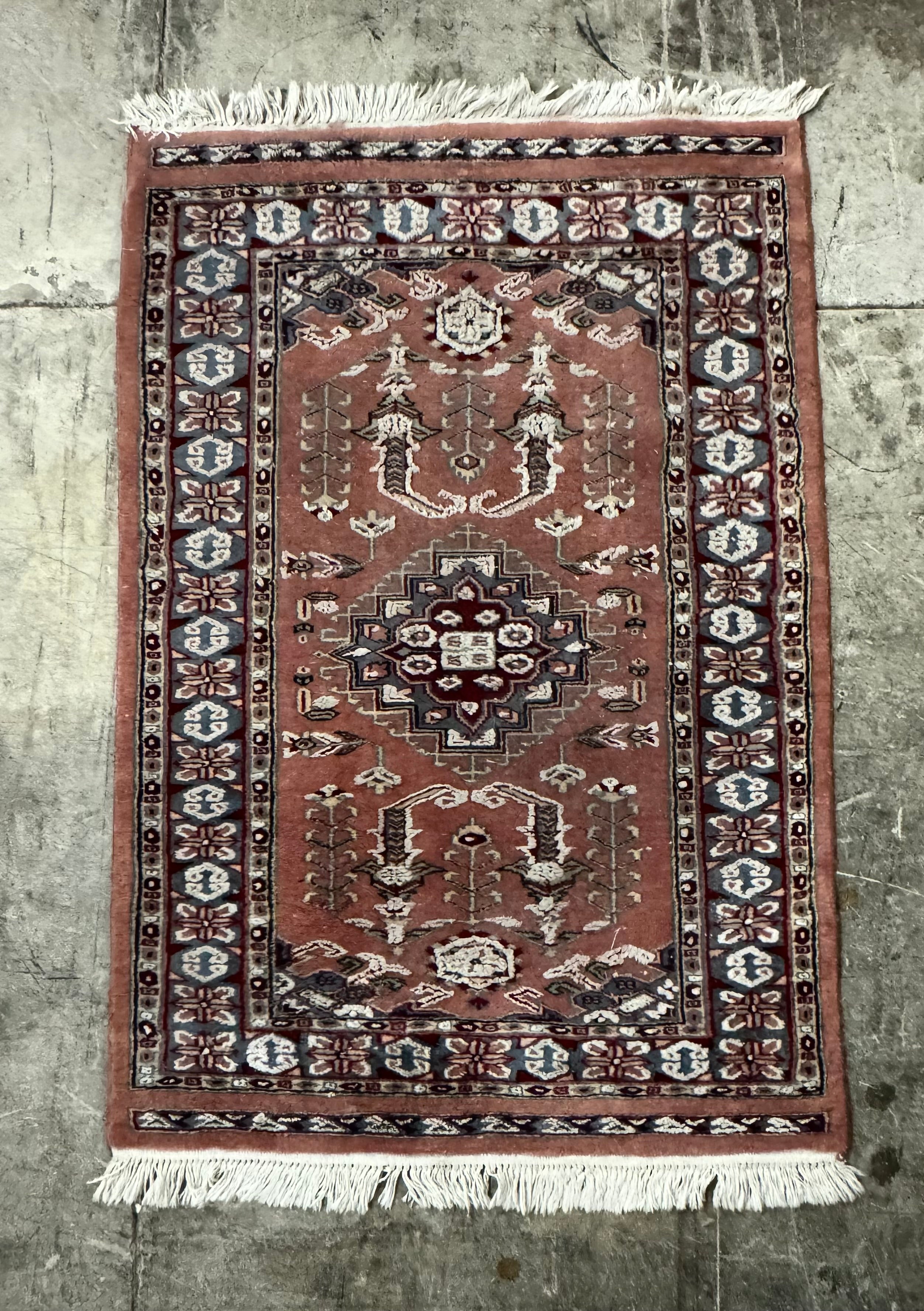 Dark Rose & Teal 31-1/2" x 46" Rug
