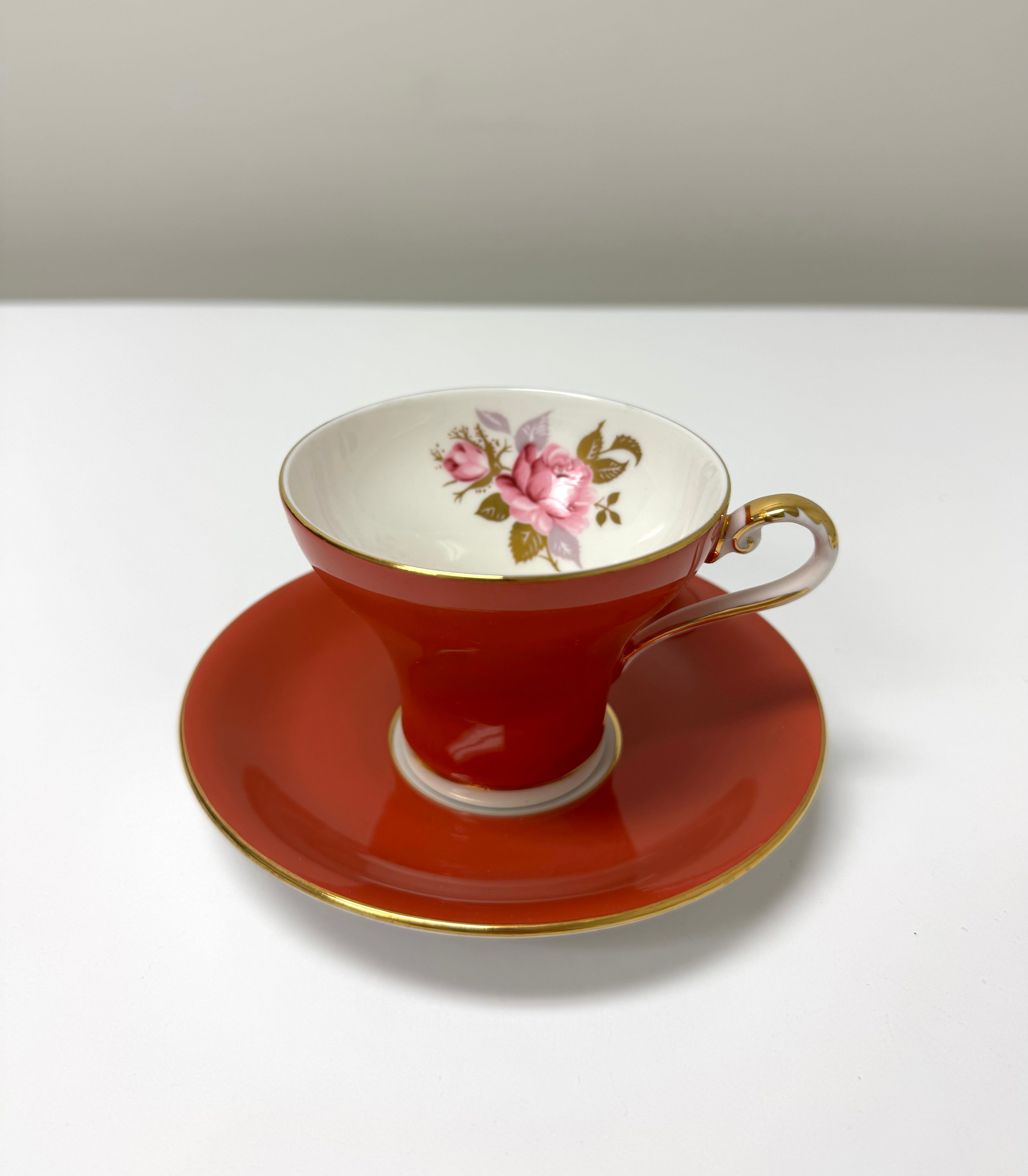 AYNSLEY 'Corset' Cup & Saucer