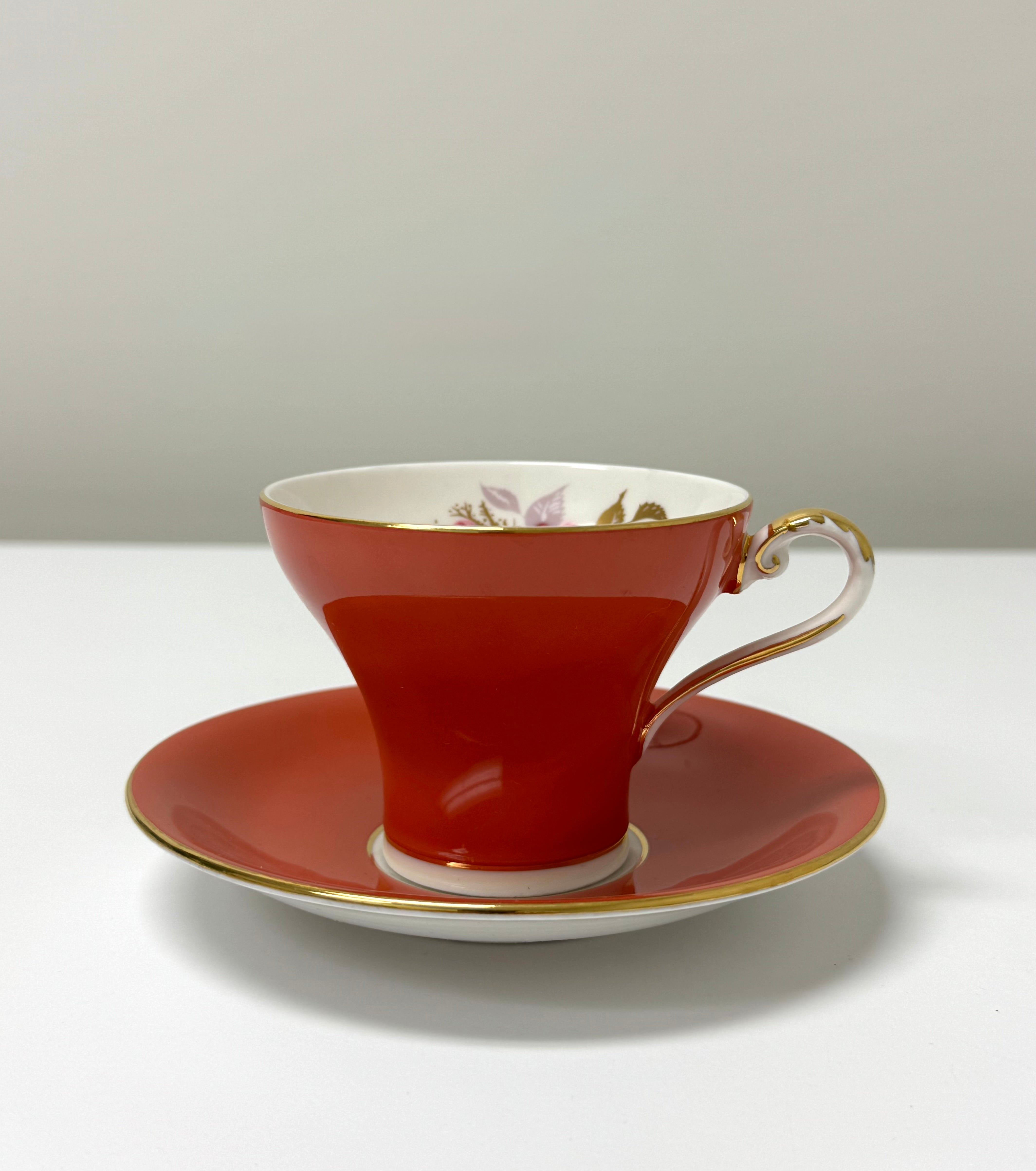 AYNSLEY 'Corset' Cup & Saucer