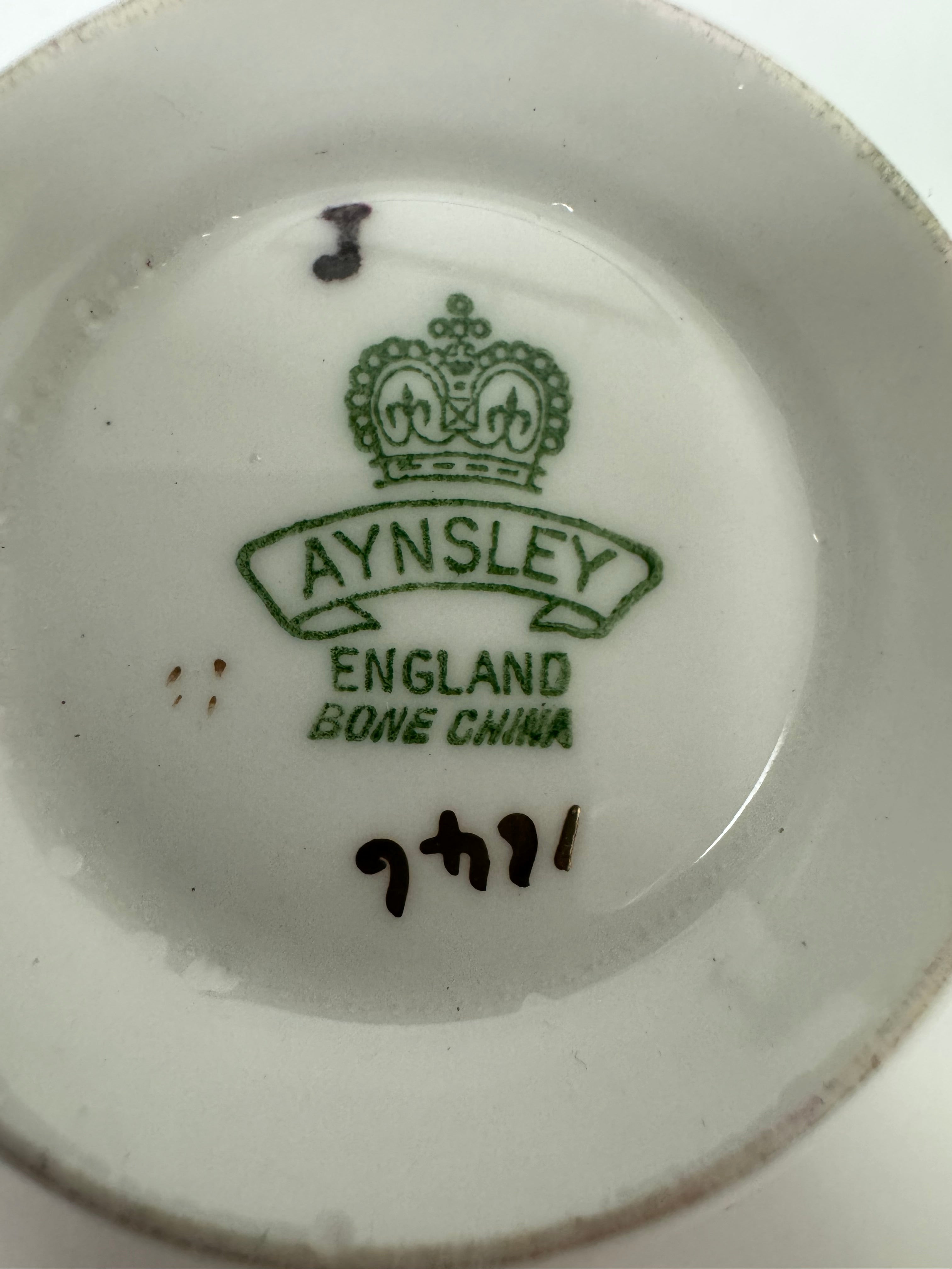 AYNSLEY 'Leighton Maroon' Cup & Saucer
