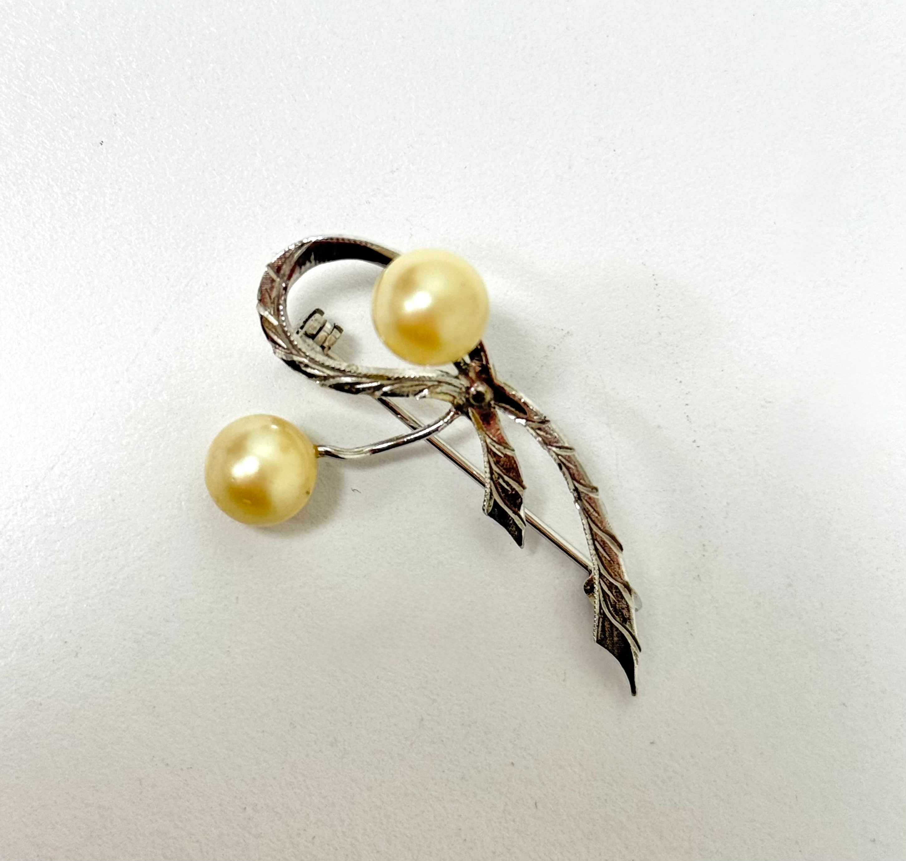 Vintage Sterling & Pearls Brooch