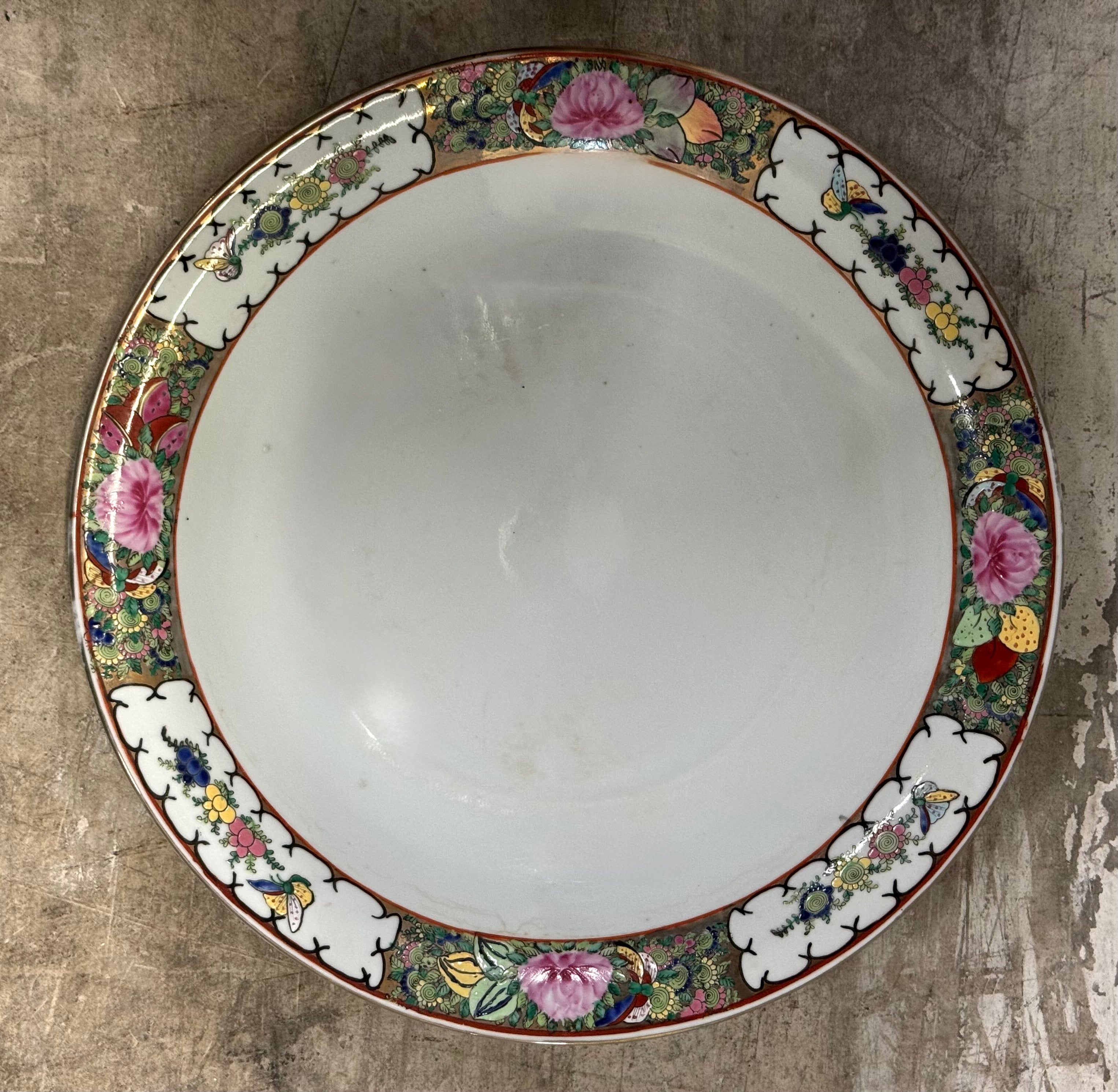 Vintage Chinese Rose Medallion Jardiniere Cachepot