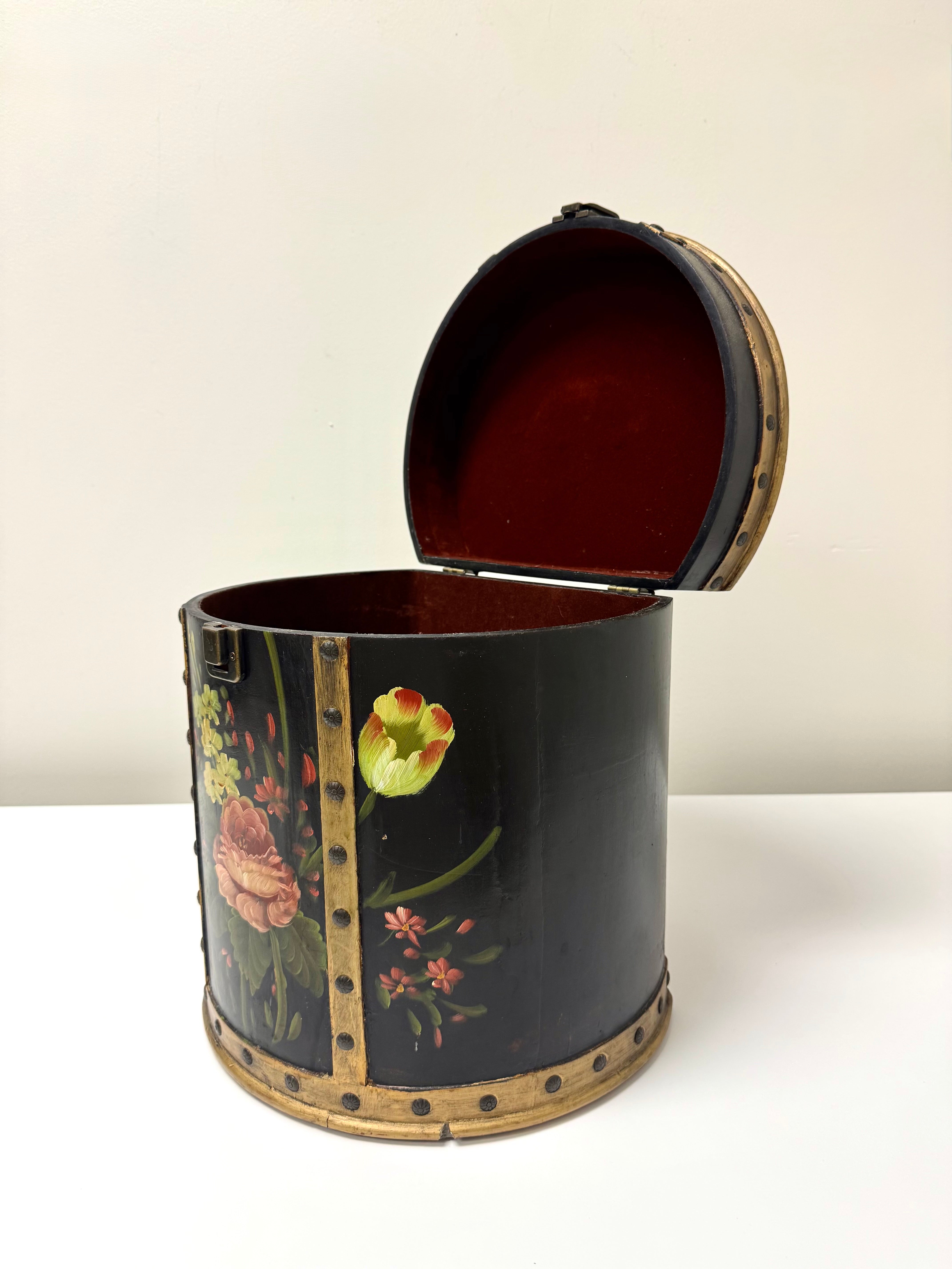 Vintage Wooden Hand-painted Floral Hat Box