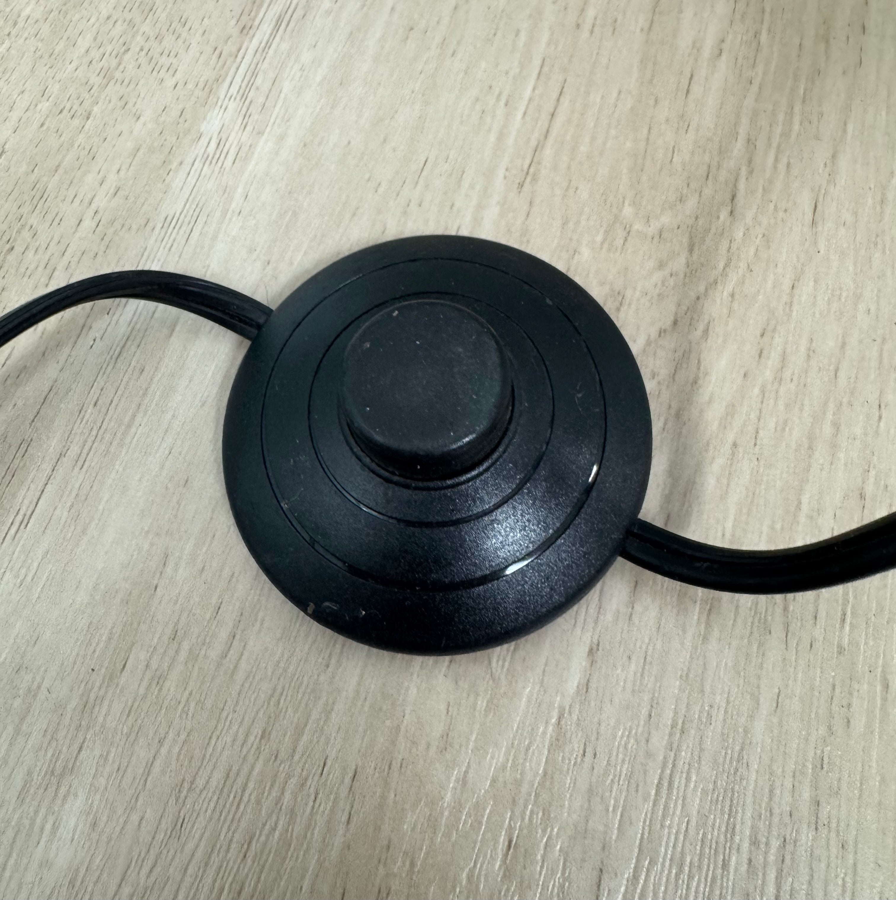 NEW! HALO DESIGN 'Pharoah Petals' Floor Lamp