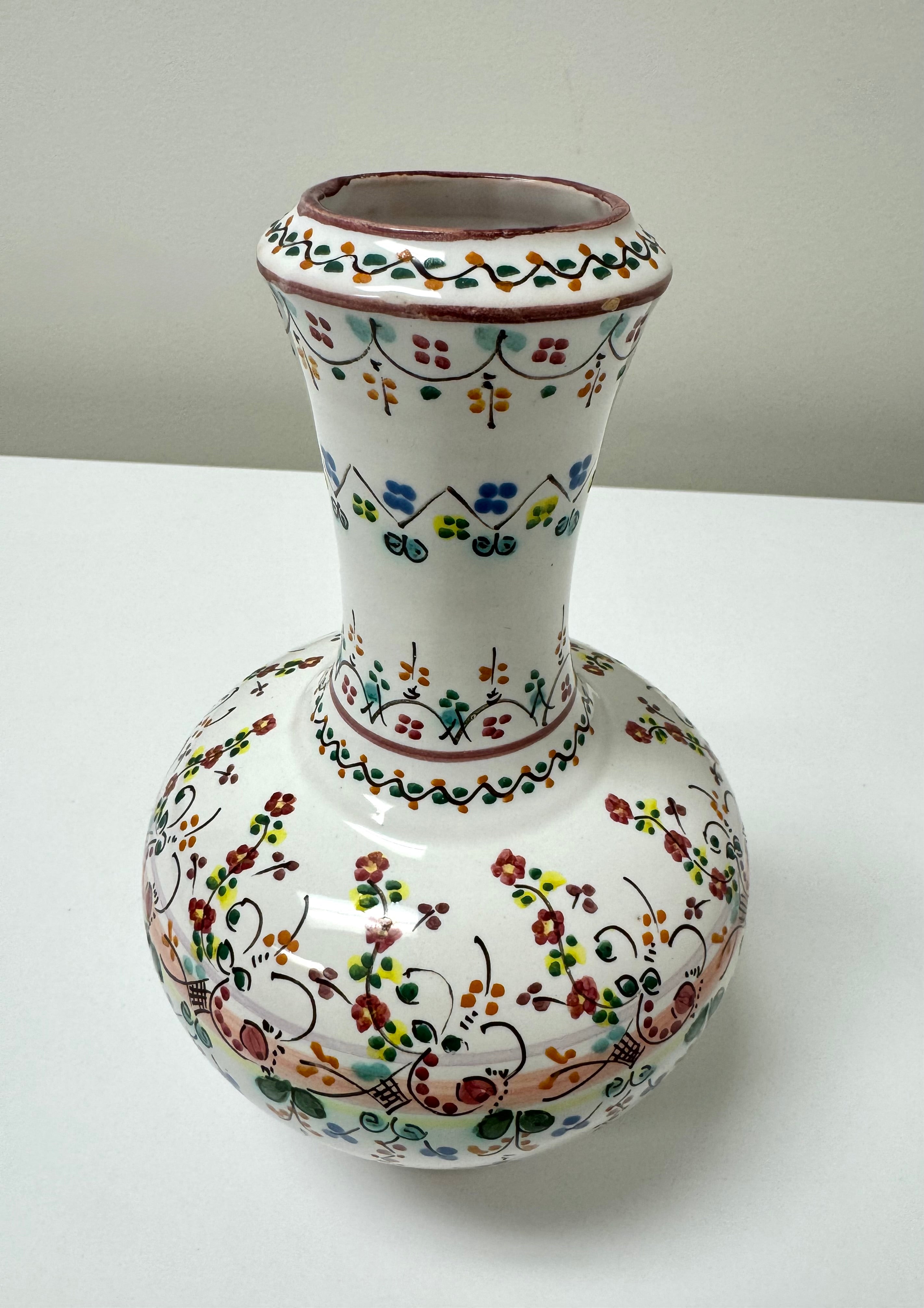 P. ARZOBISPO Hand-painted Floral 9" Vase