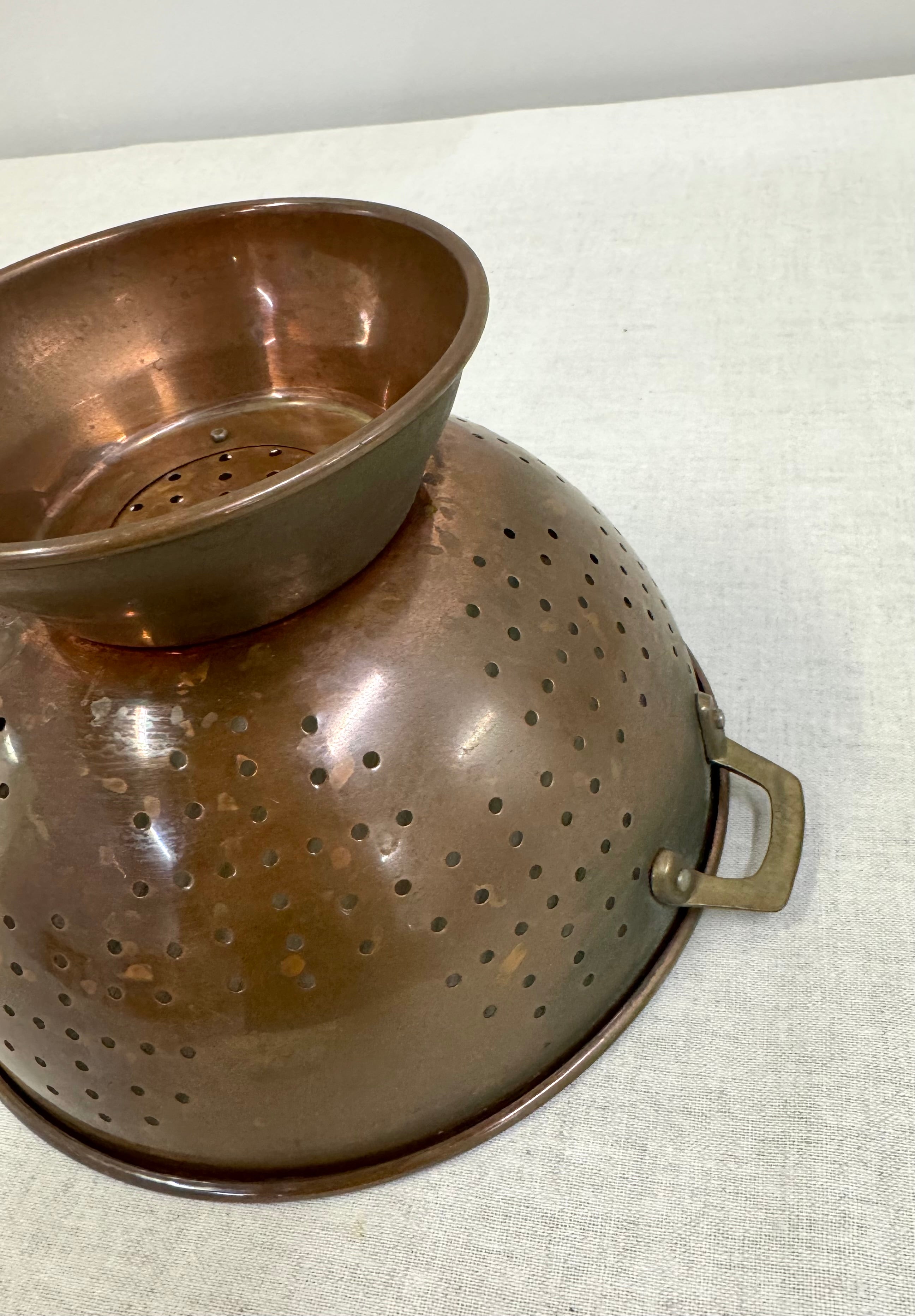 Aged Copper 9" Strainer