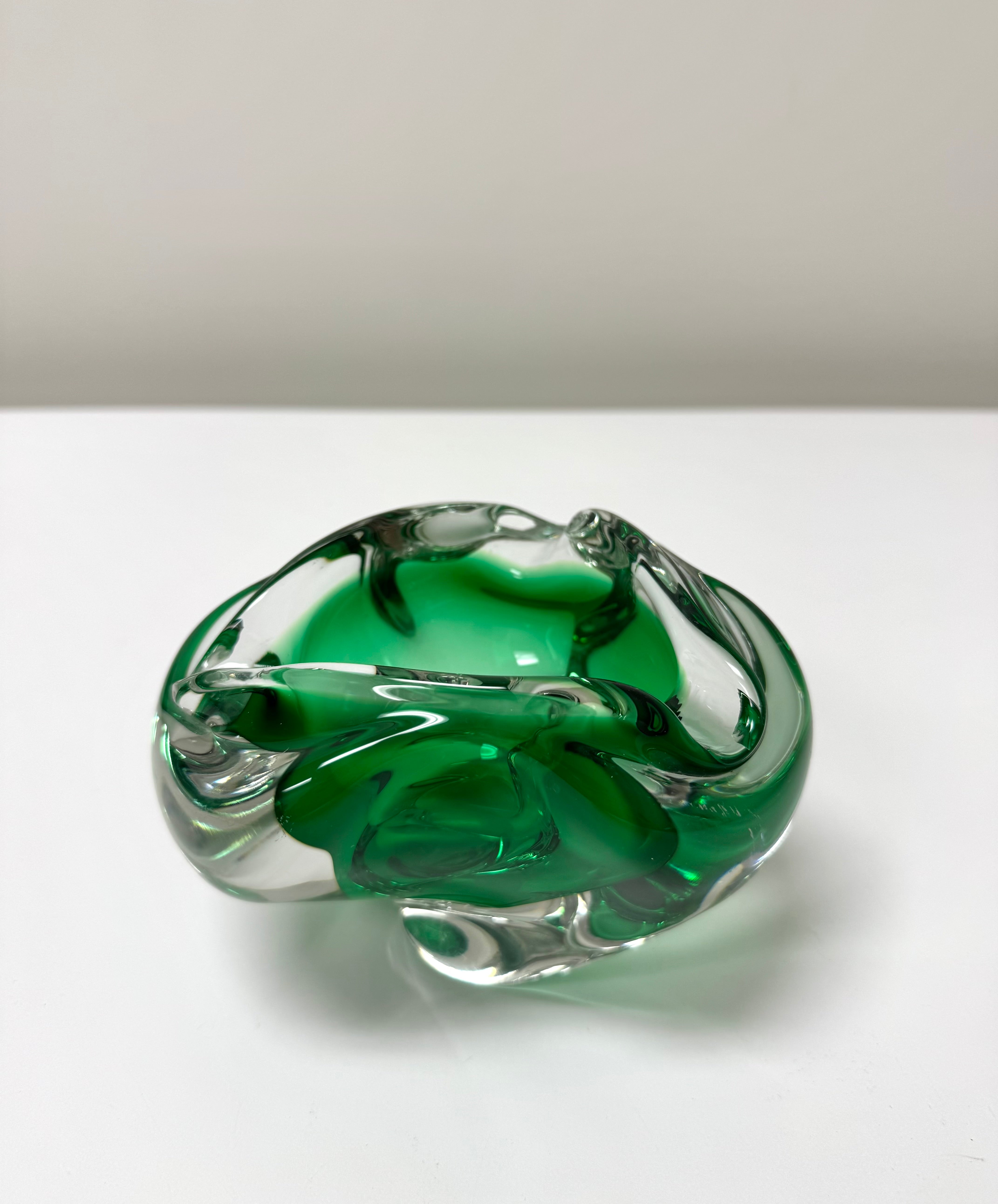 Vintage Emerald Art Glass Bowl