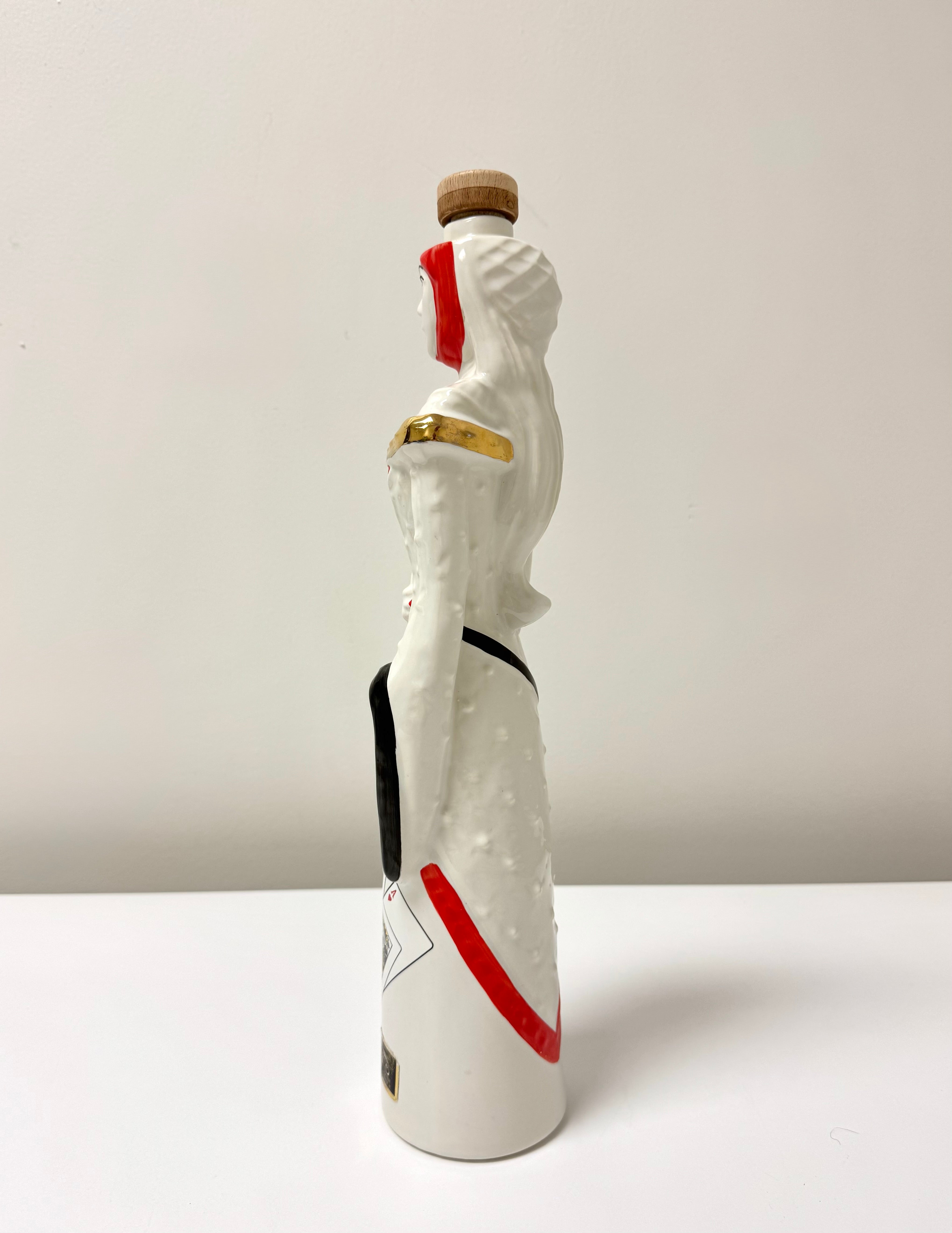 Vintage 1969 Ezra Brooks 'Queen of Hearts' Decanter
