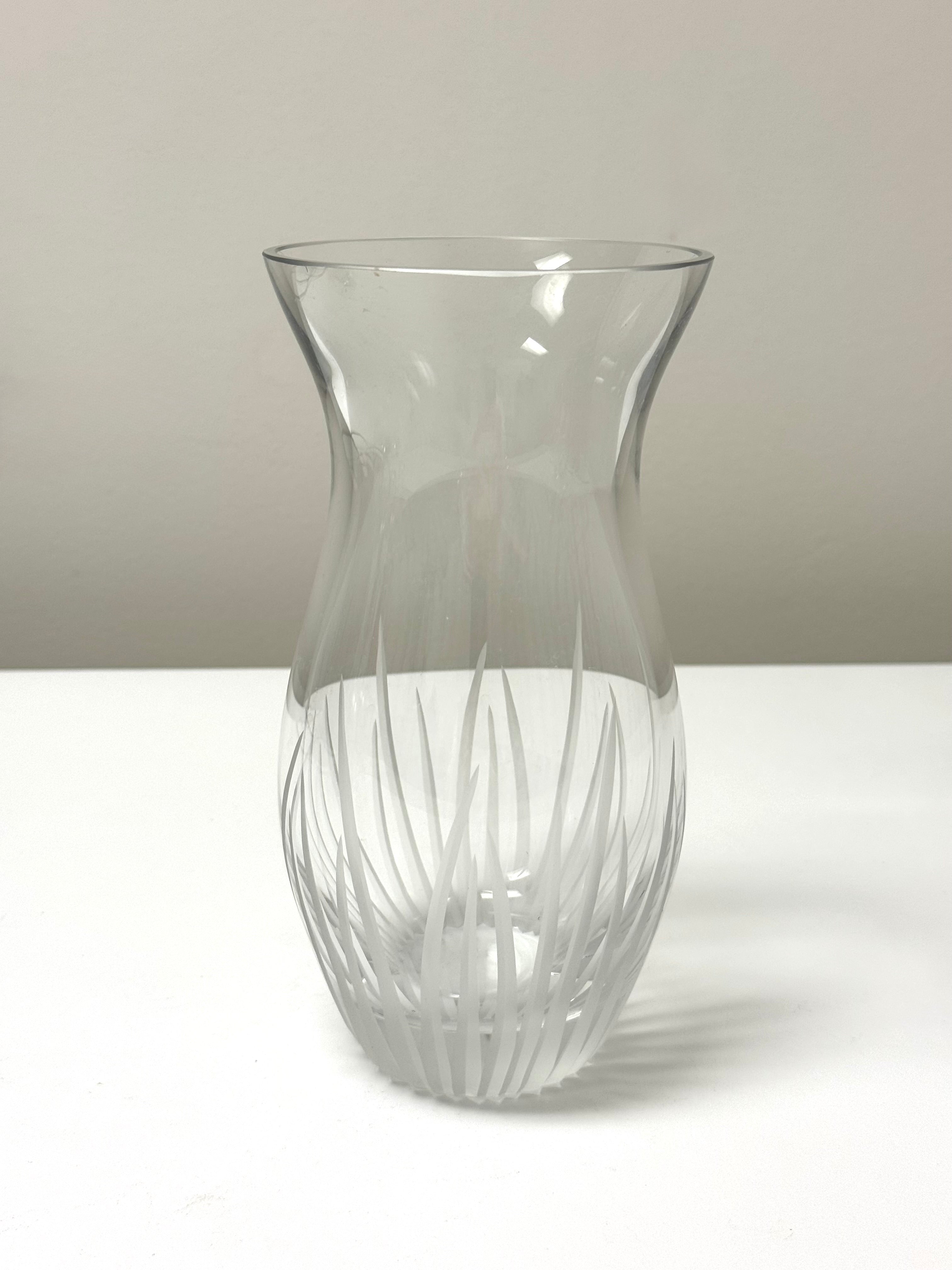 Carved Reeds 8" Crystal Vase