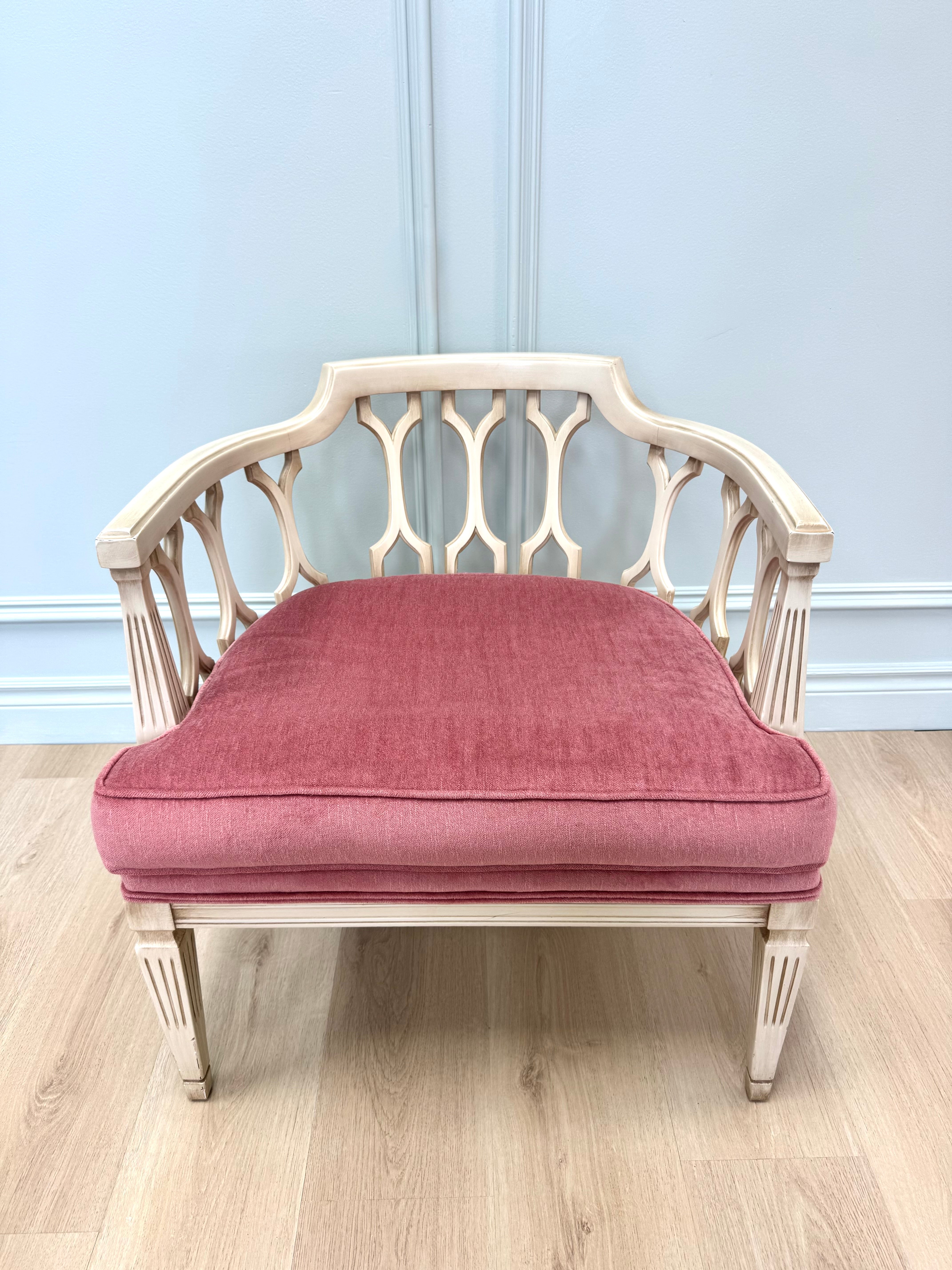 Vintage Louis XV-style Distressed Cream Chair