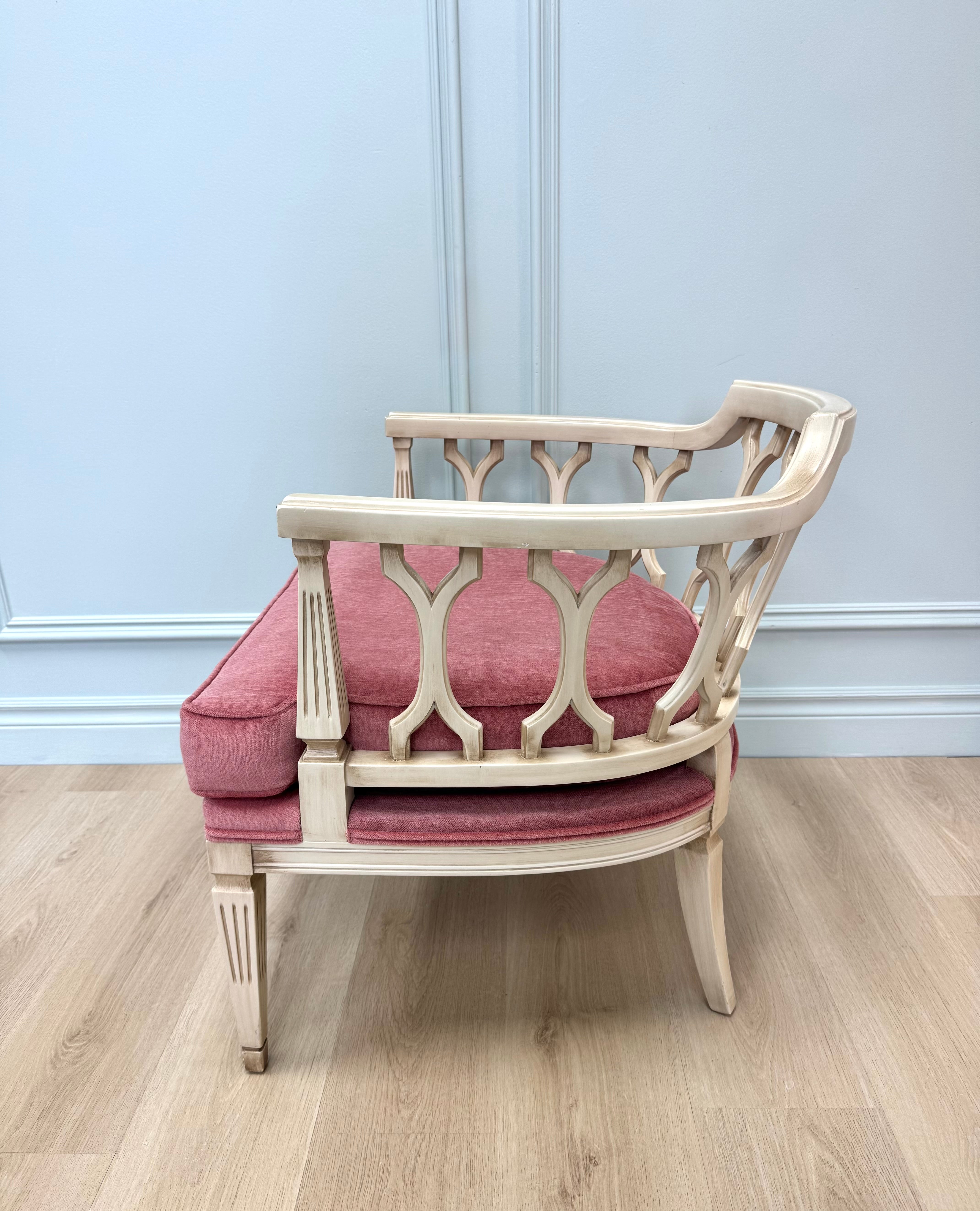 Vintage Louis XV-style Distressed Cream Chair