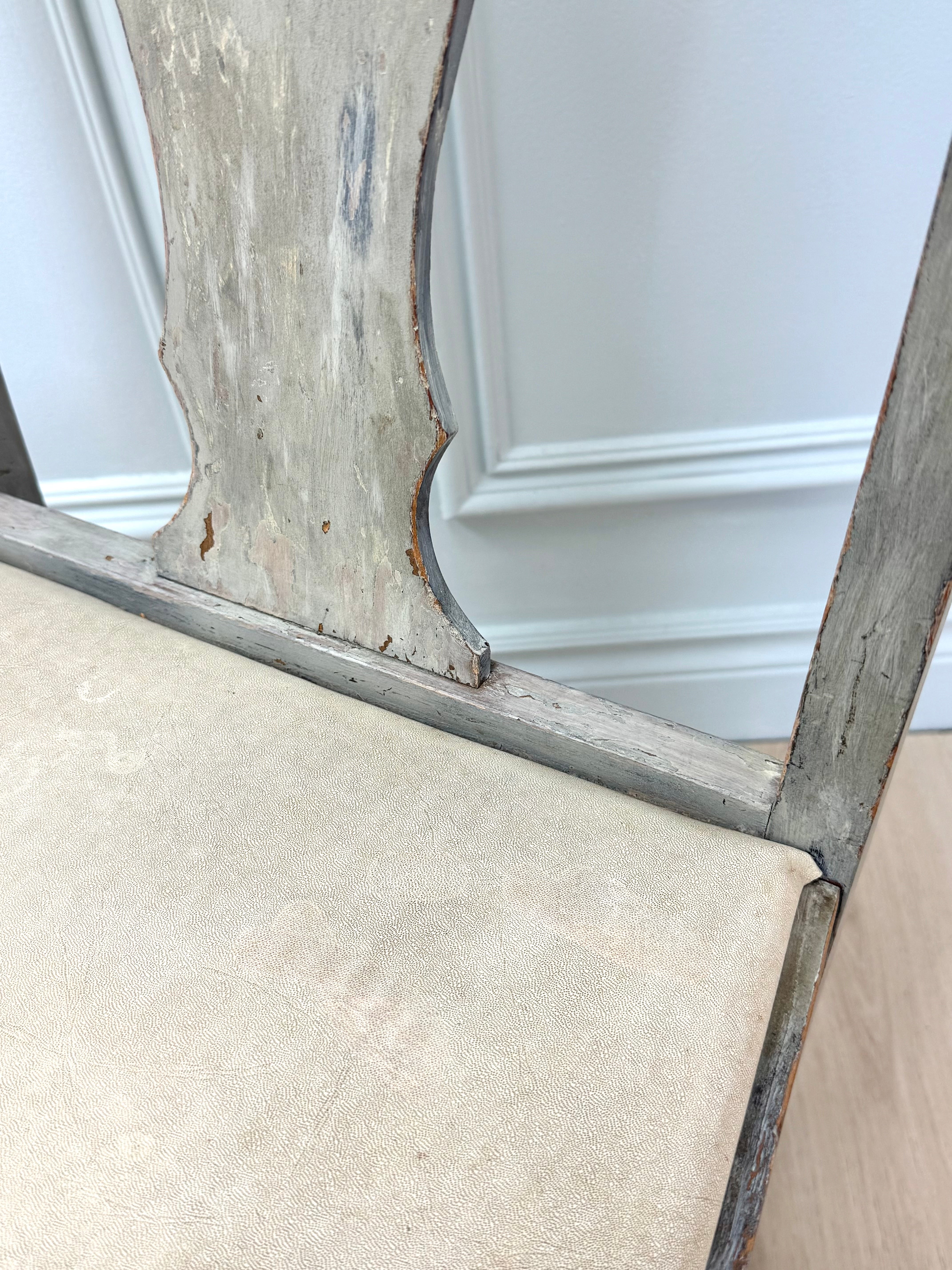 Country Gray Chair