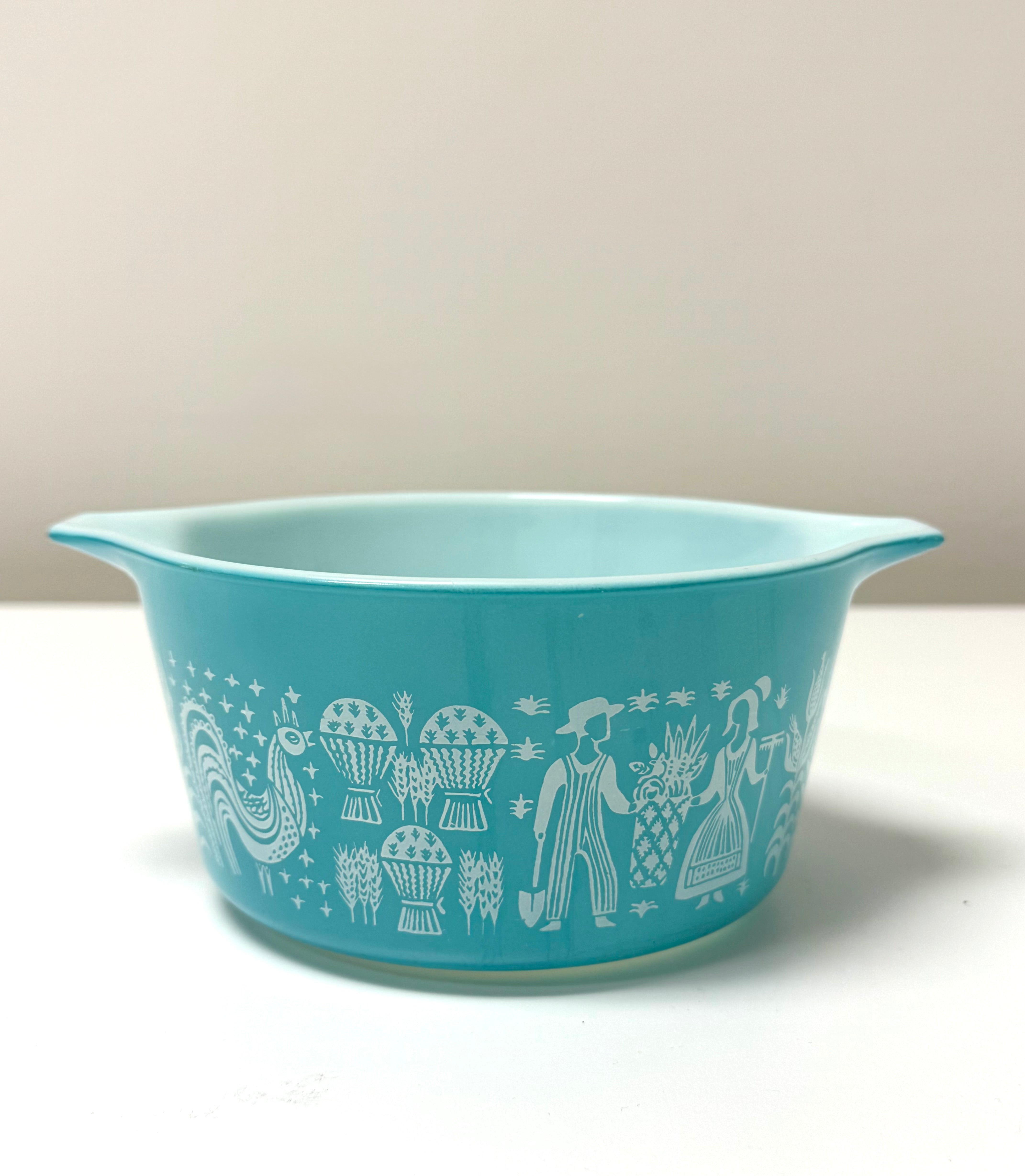 Vintage PYREX Amish Butterprint 6" Bowl