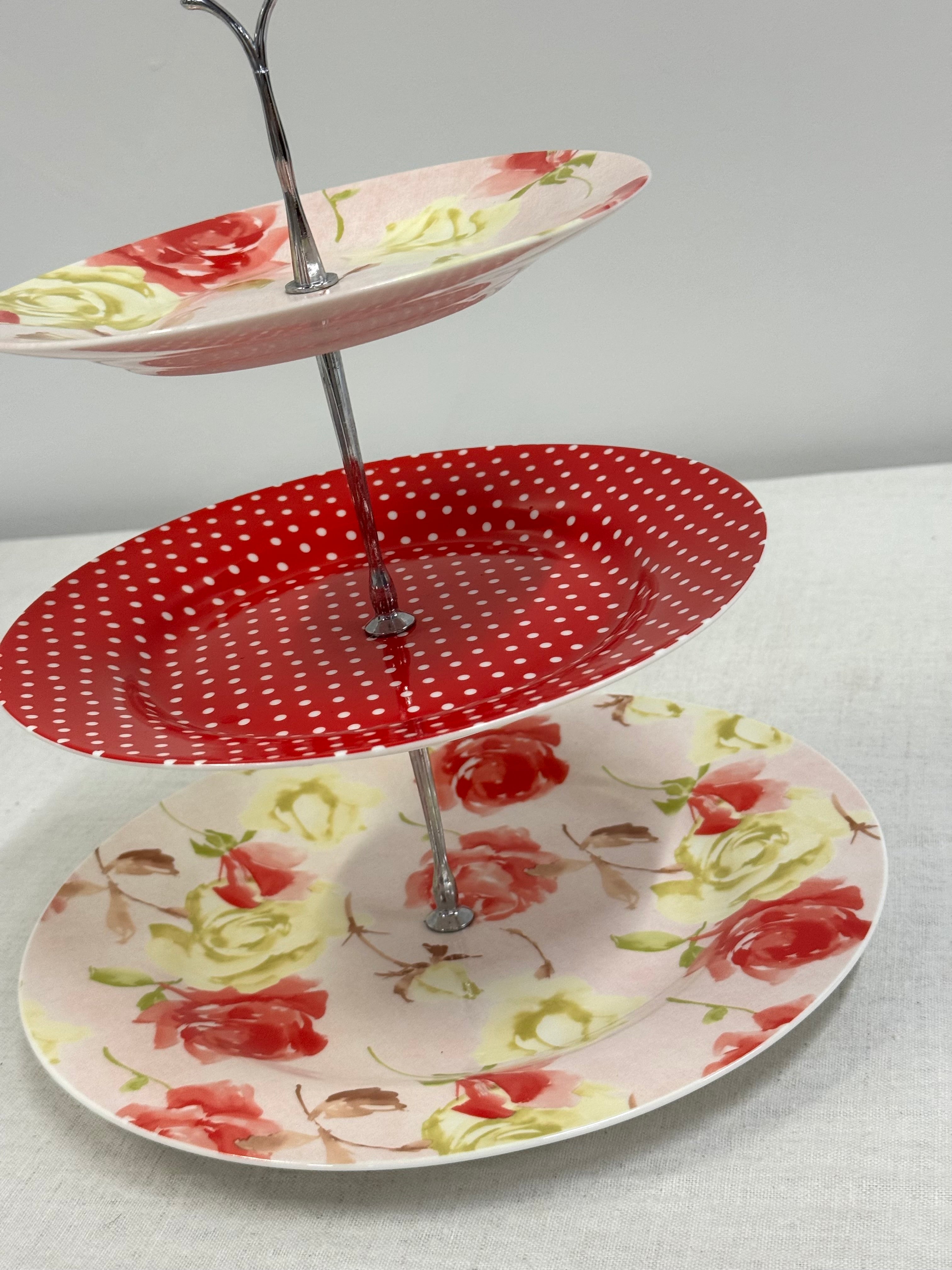 Roses and Polka Dots Three-tier Pastry Tray