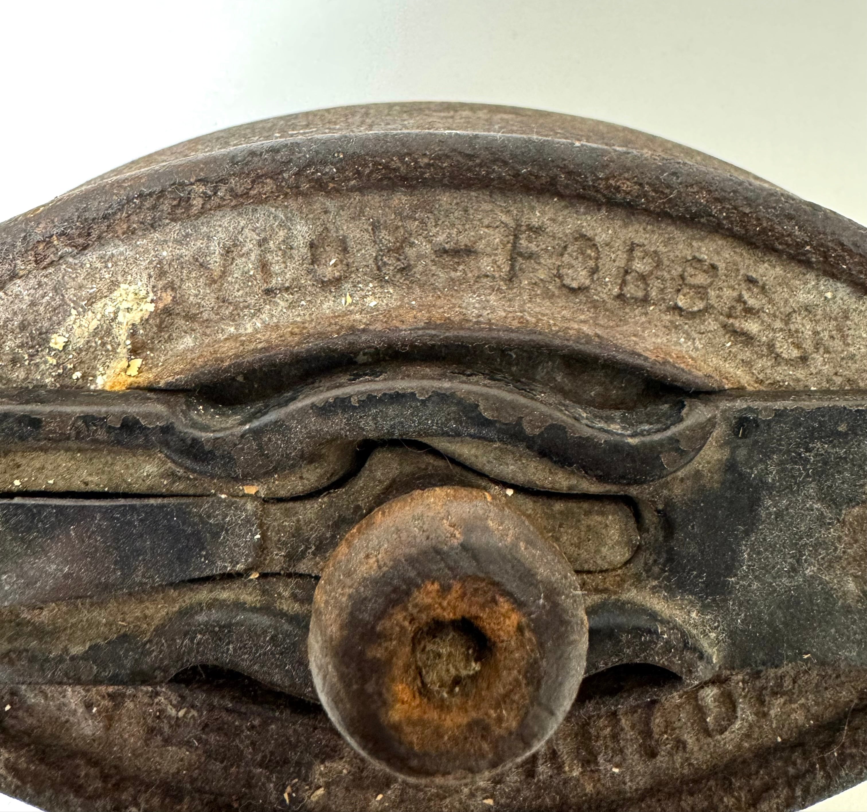 Antique TAYLOR-FORBES Sad Iron with Plate