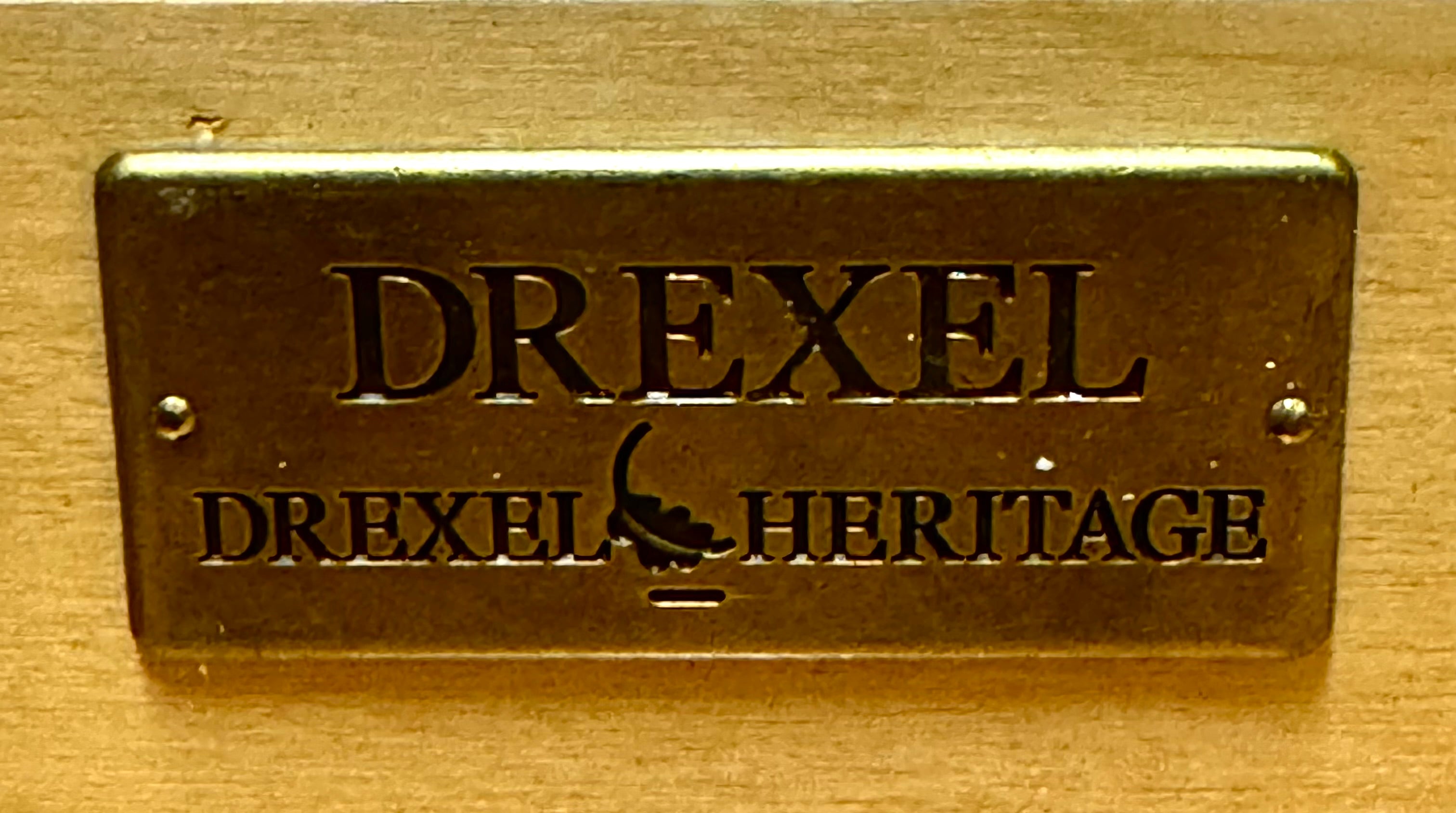 DREXEL HERITAGE Two-tier Side Table