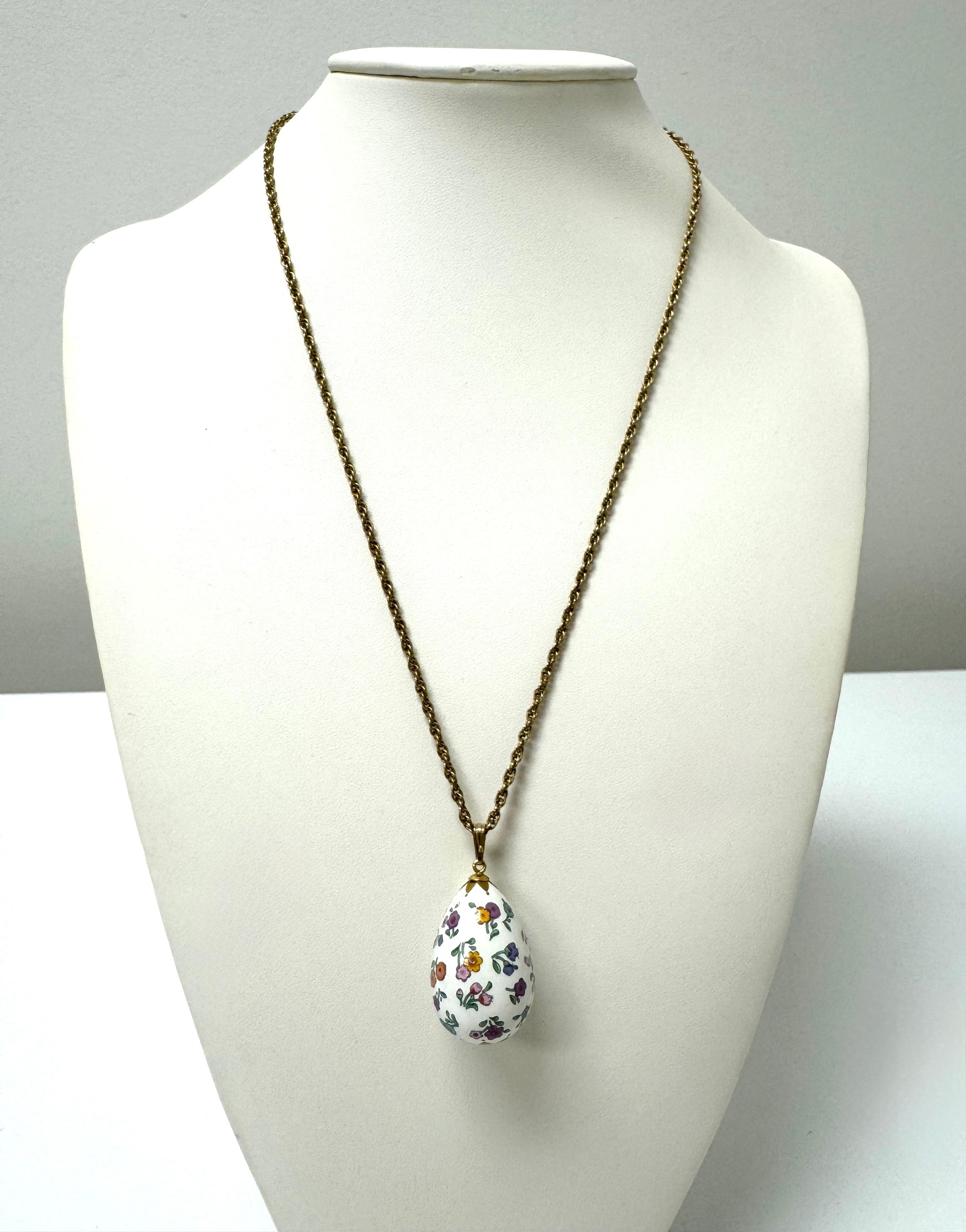 Vintage FRANKLIN MINT 'Flowers of Spring' Necklace