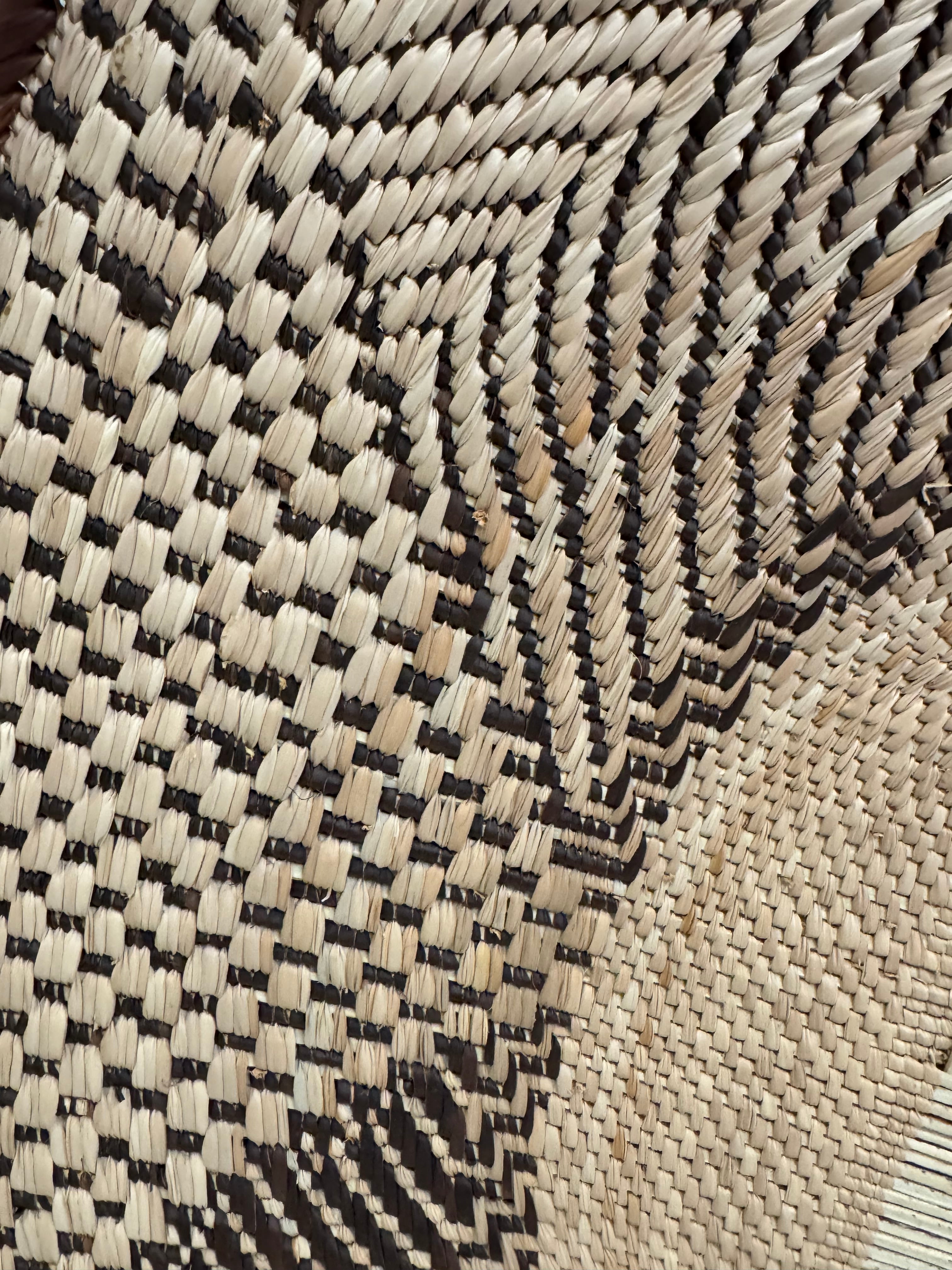 Handmade 27" Tonga Binga Basket