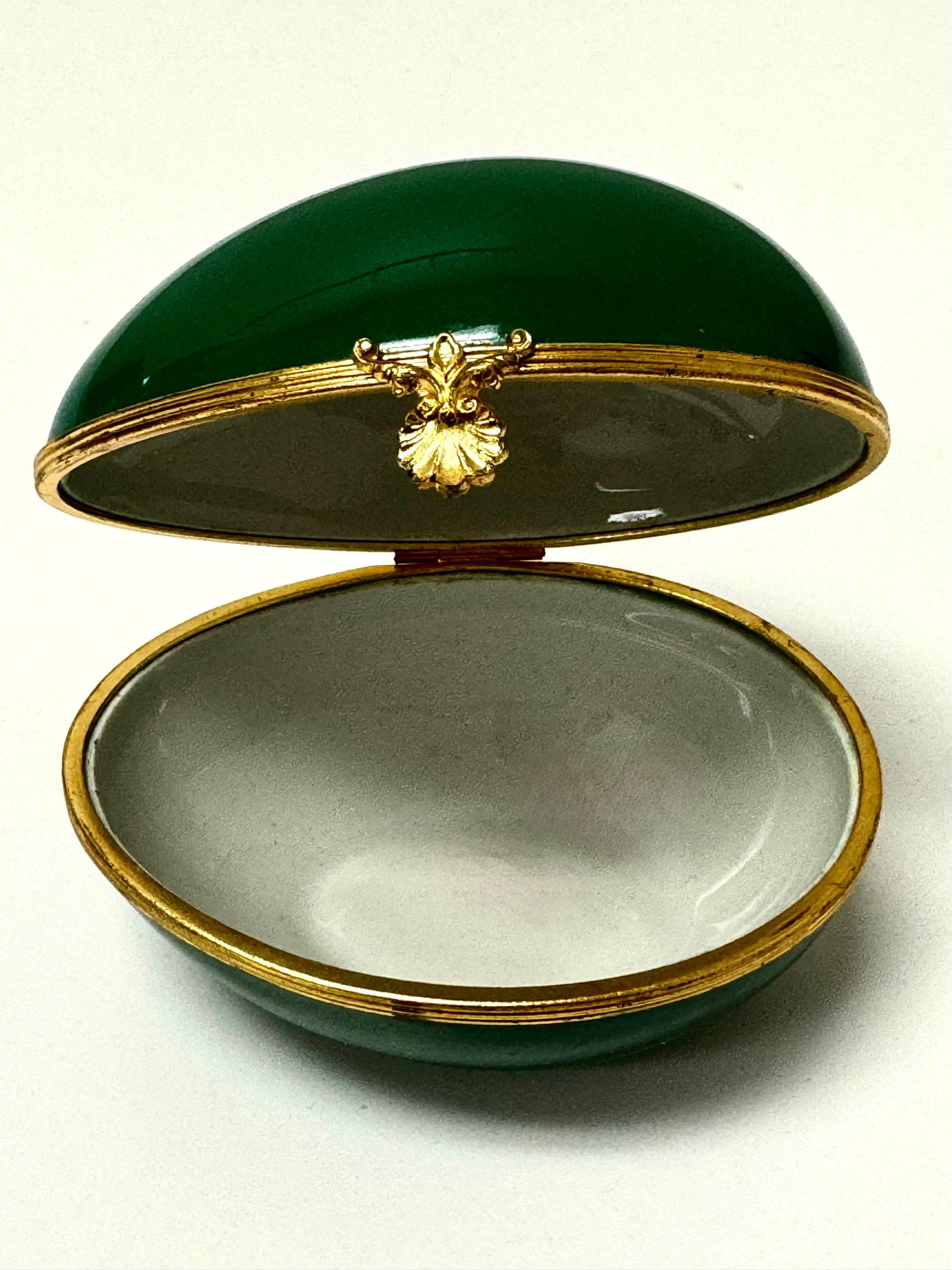 LIMOGES Emerald Green Hinged Egg