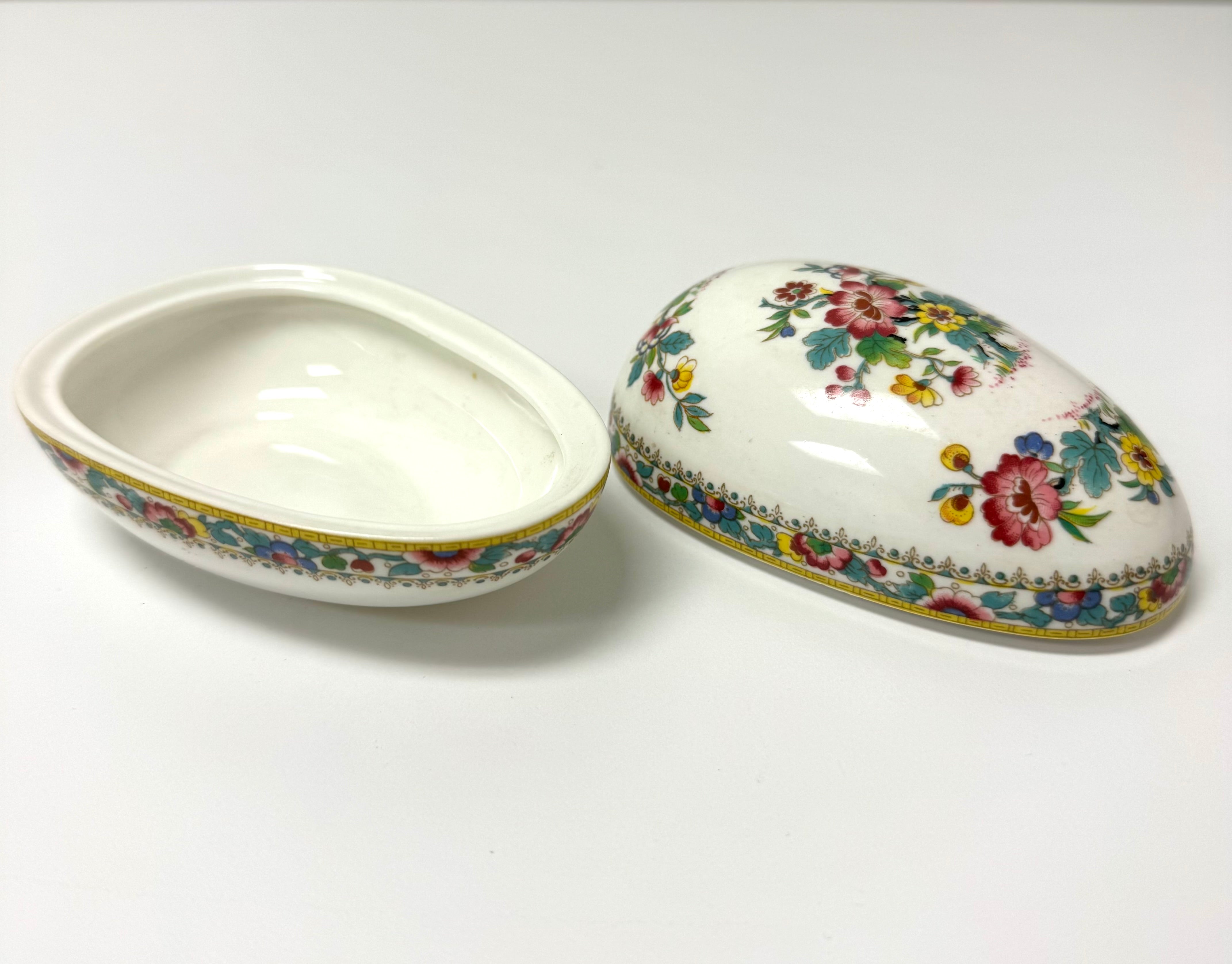 COALPORT 'Ming Rose' Egg