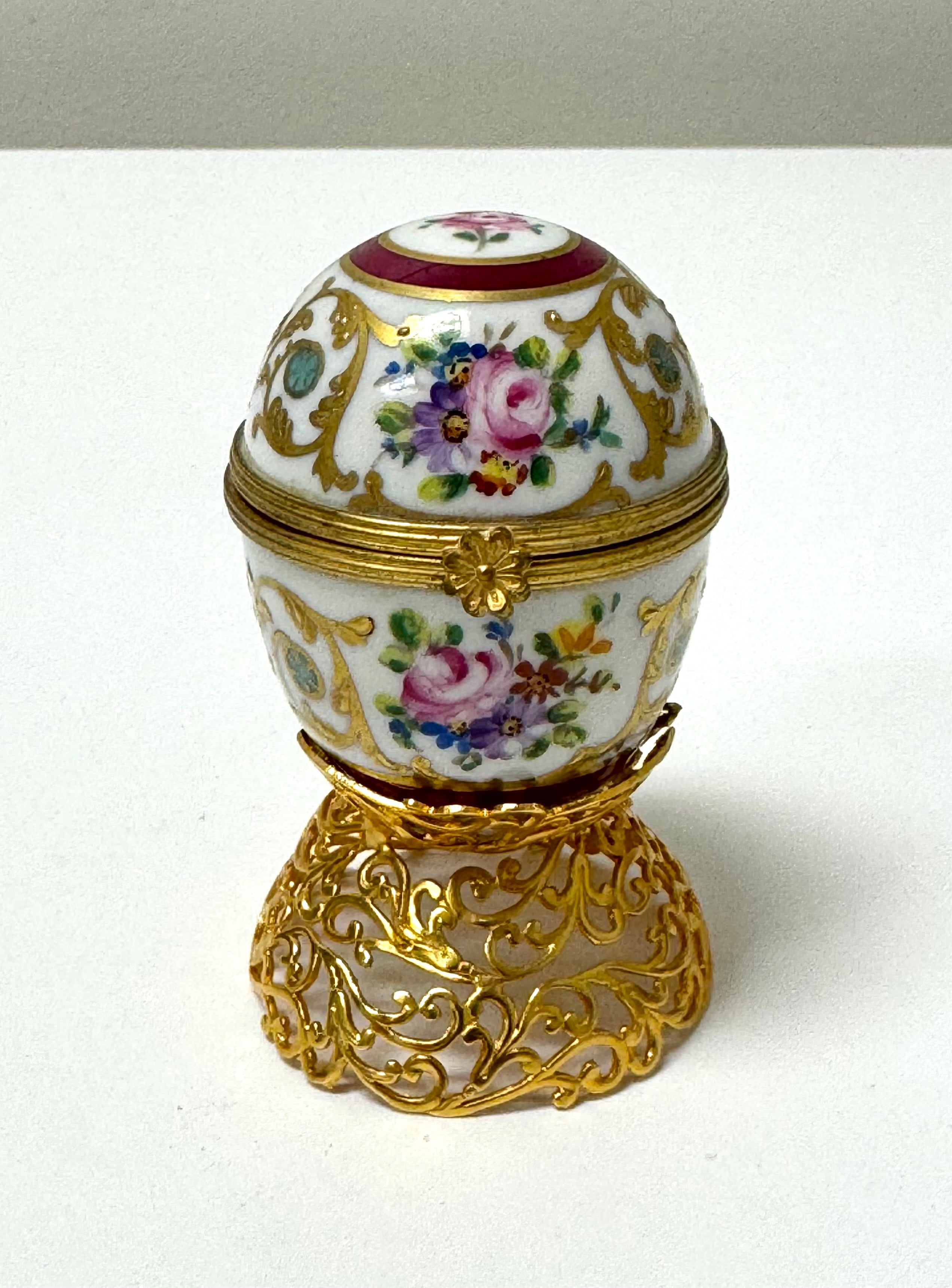 LIMOGES Floral Hinged Egg on Gold Filigree Base