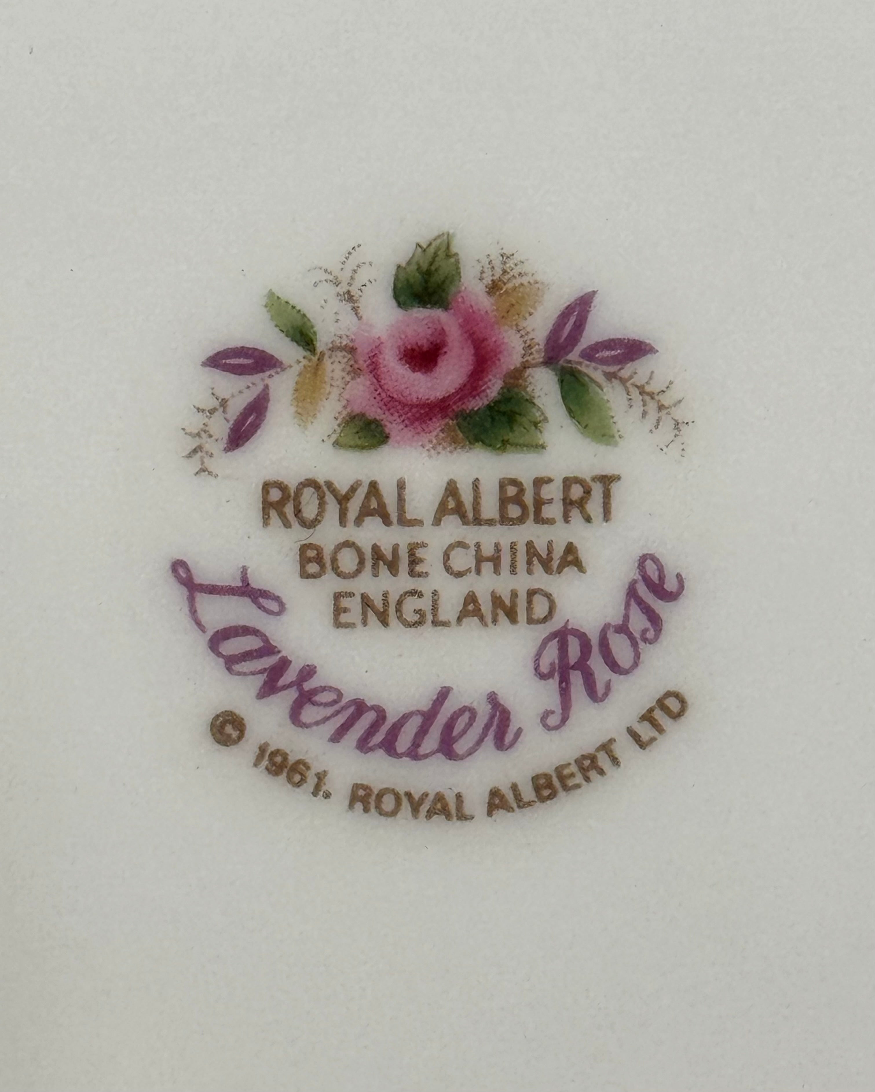 ROYAL ALBERT 'Lavender Rose' Dinnerware Set for 6