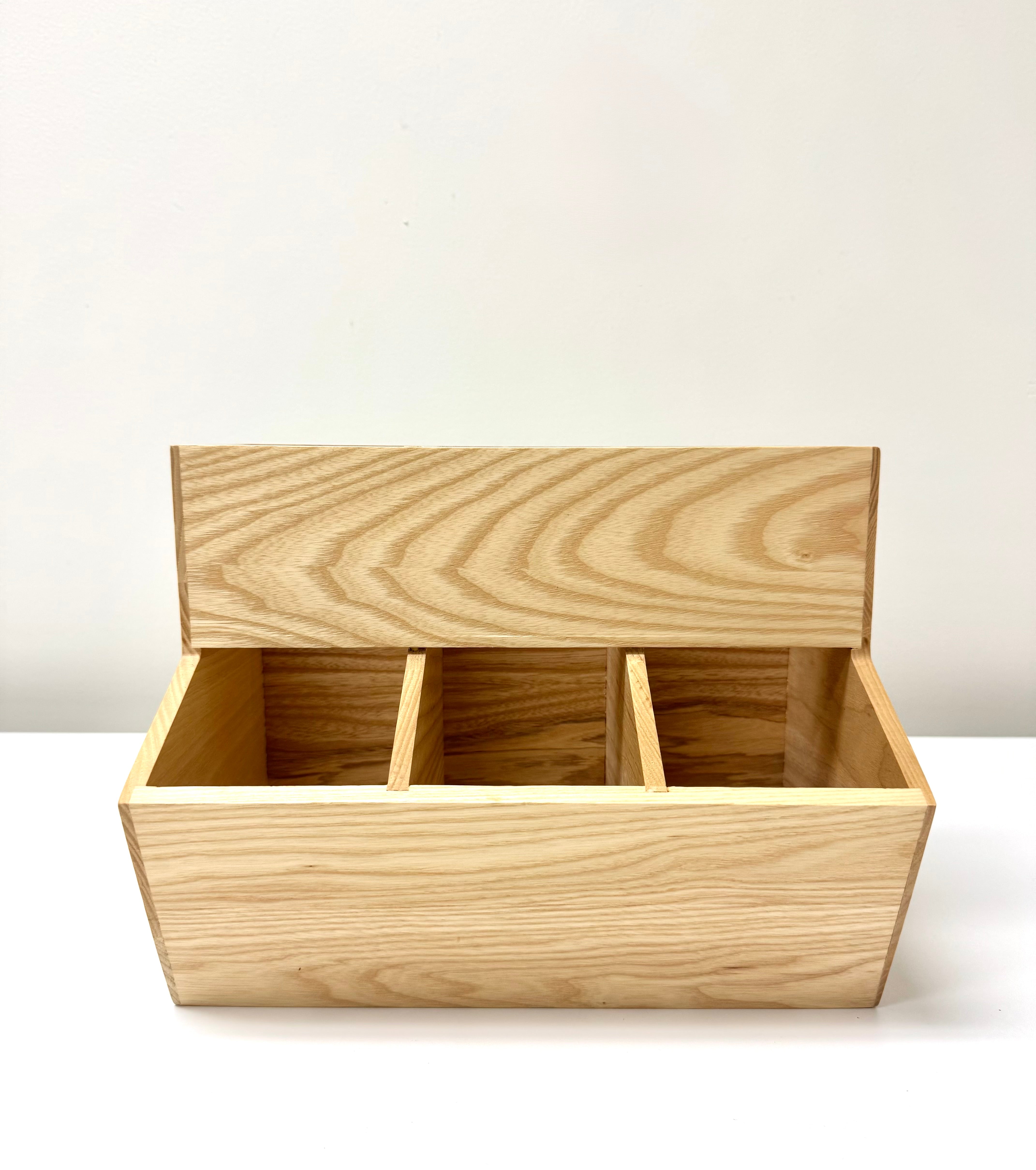 WILLIAMS SONOMA Pine Organizer