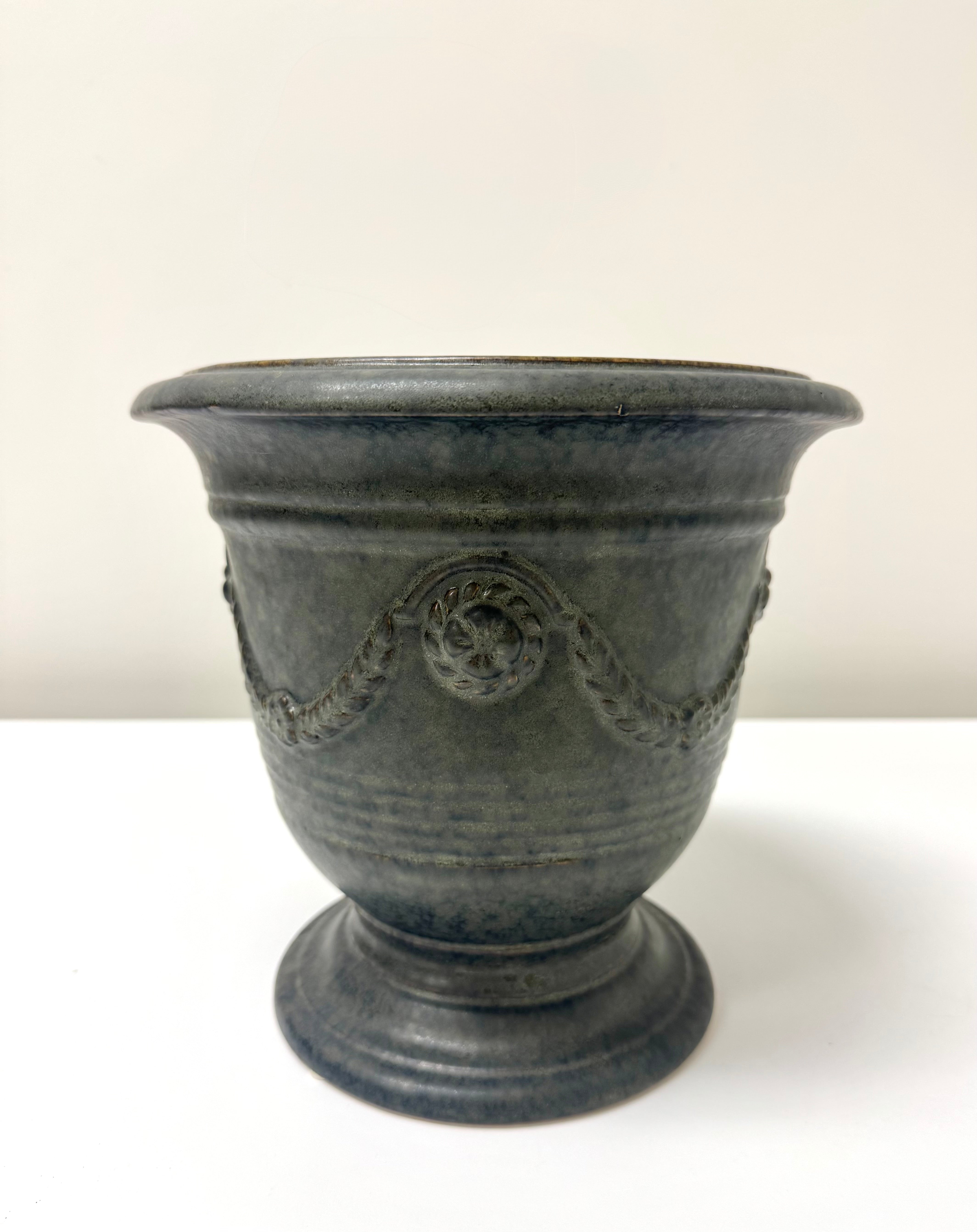Dark Gray Ceramic Urn Pot