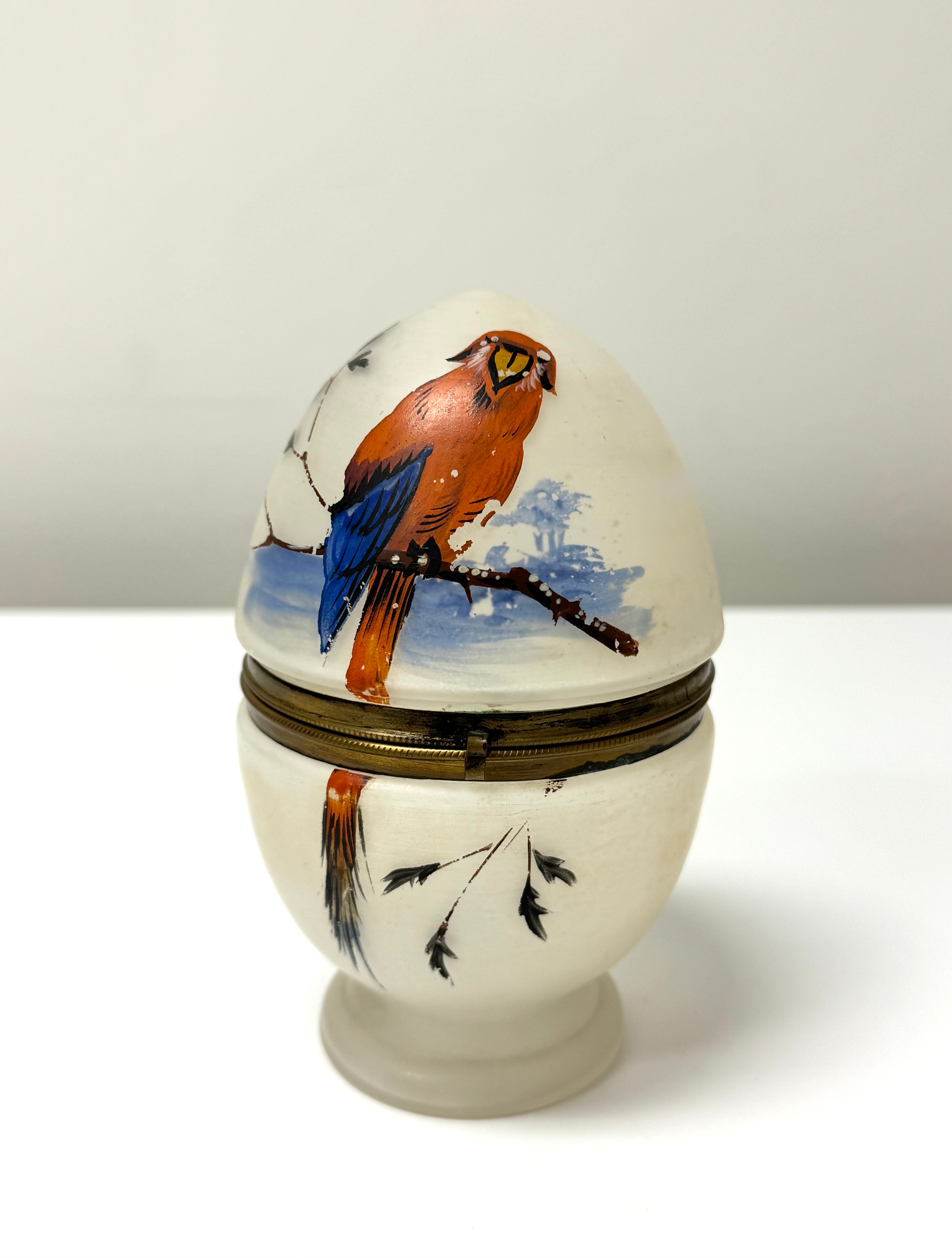 Hand-painted Red Parrot Frosted Glass Hinged Egg