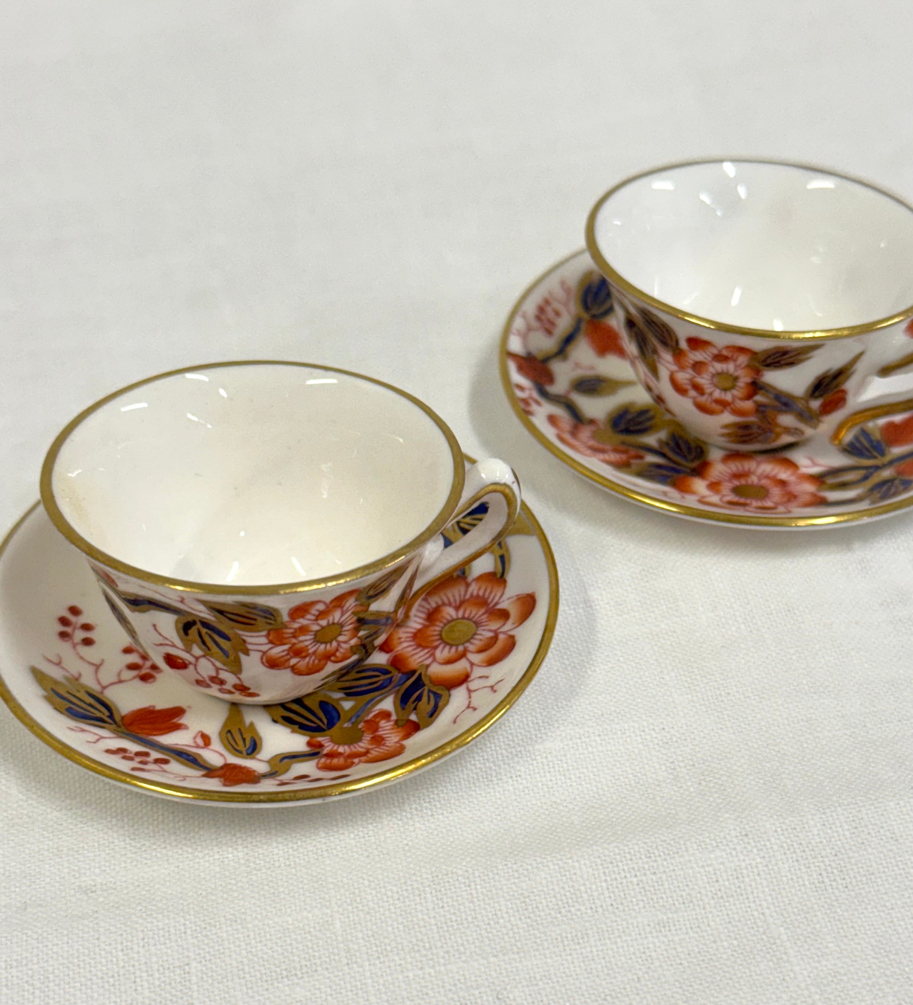 CROWN STAFFORDSHIRE 'Imari Coral' Miniature Tea Set