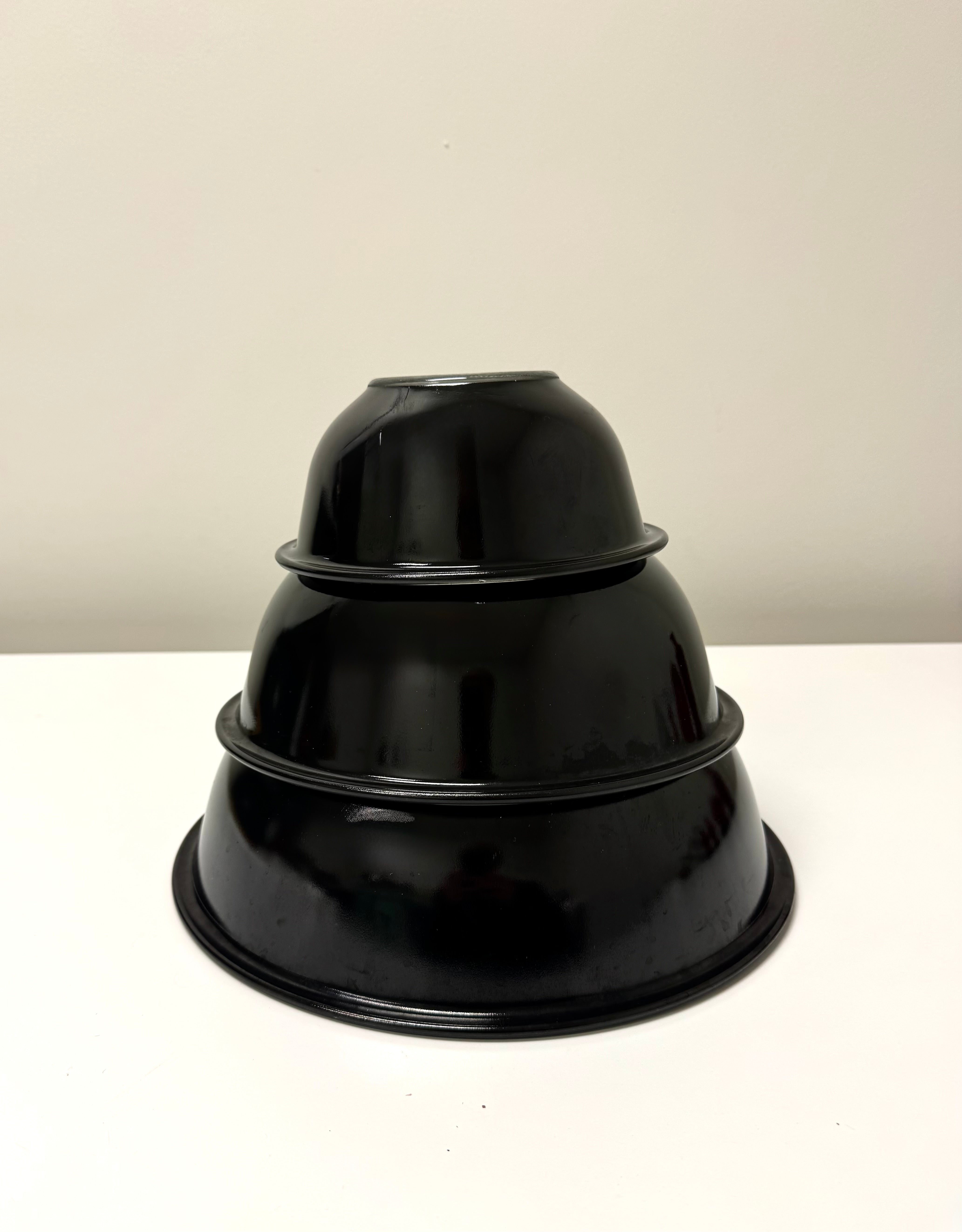 Vintage PYREX Black Mixing Bowls Set of 3