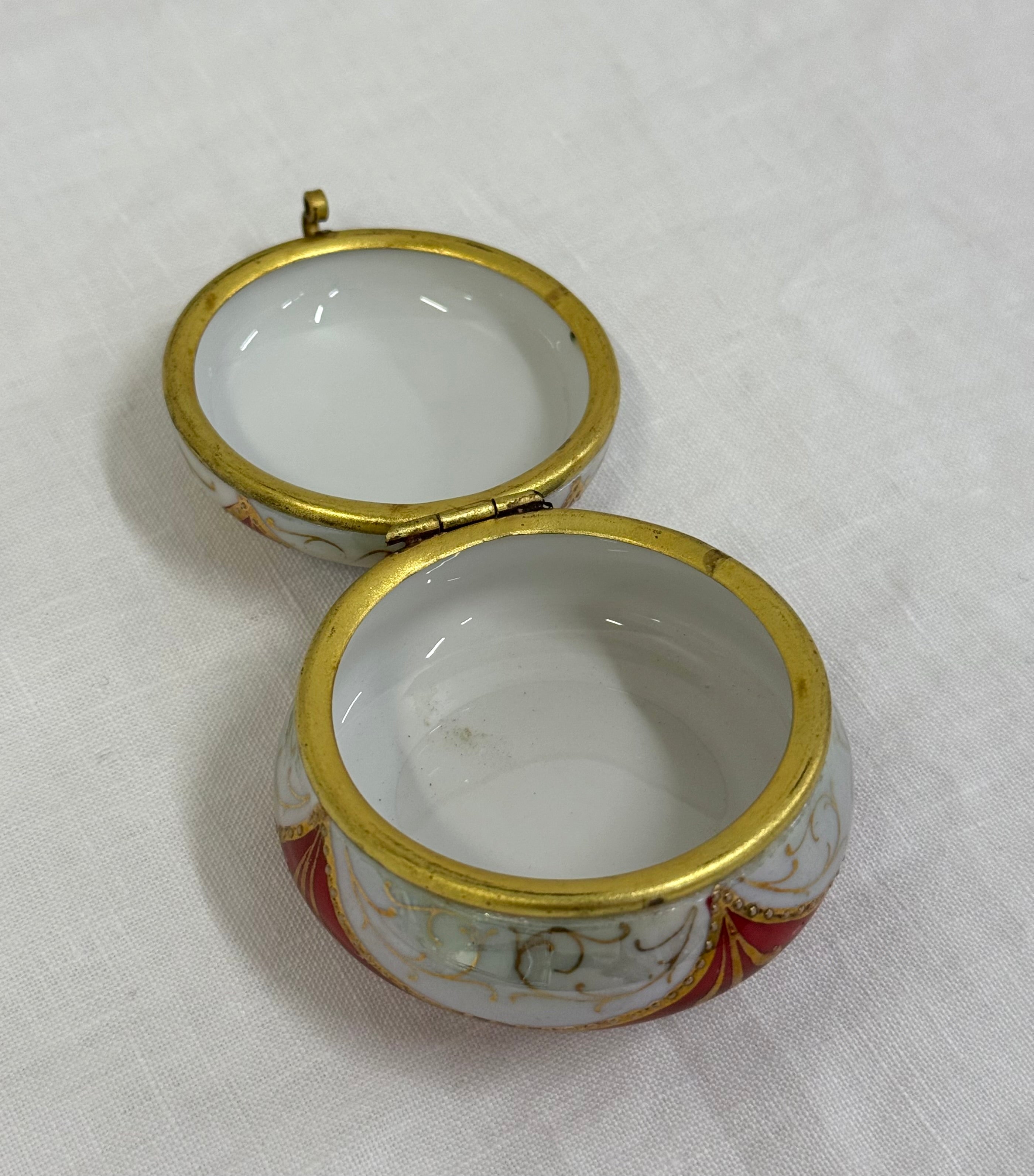 Paris L'Opera Hand-painted Porcelain Trinket Box