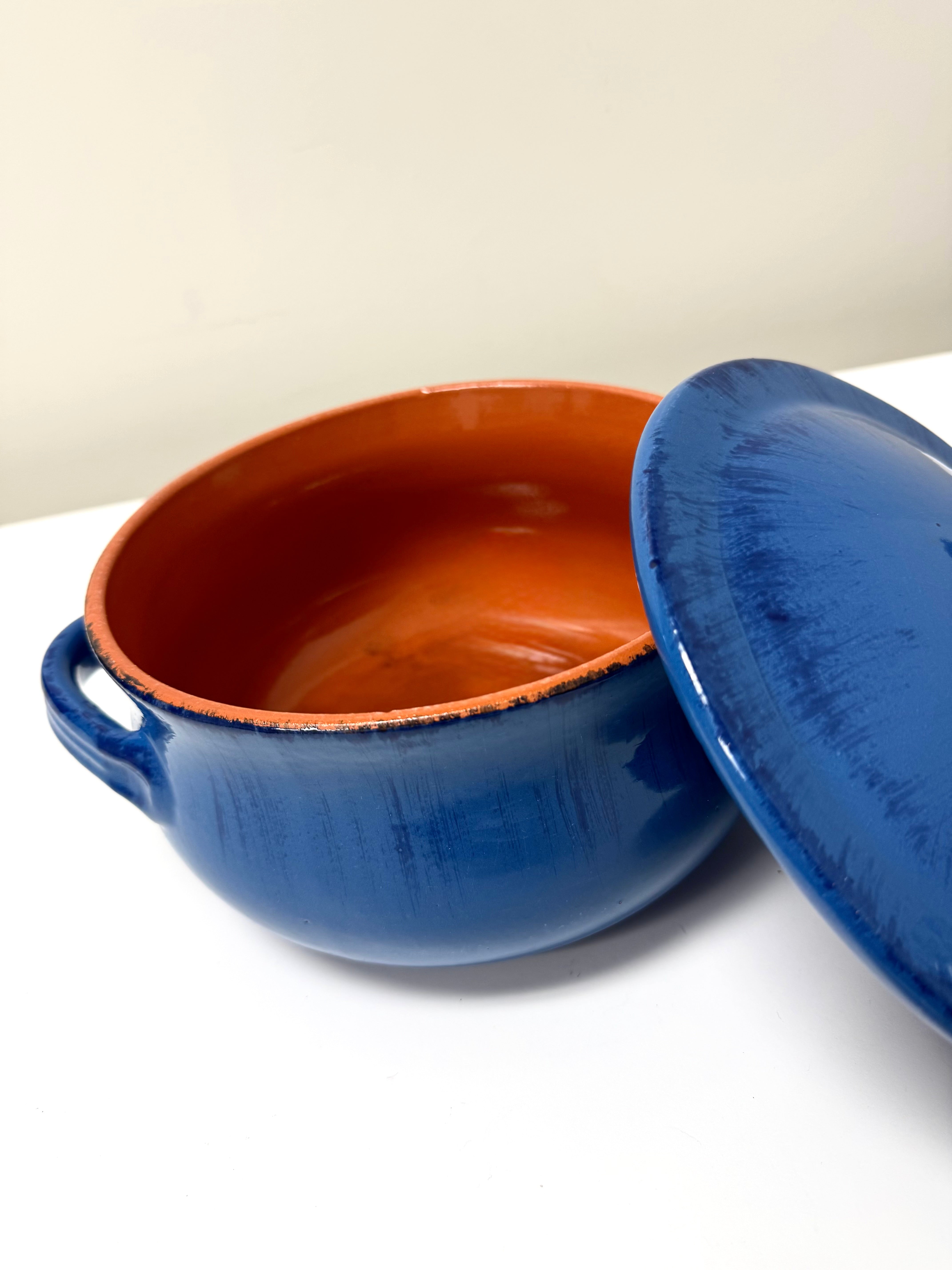 DE SILVA Vibrant Blue Terracotta Casserole Pot