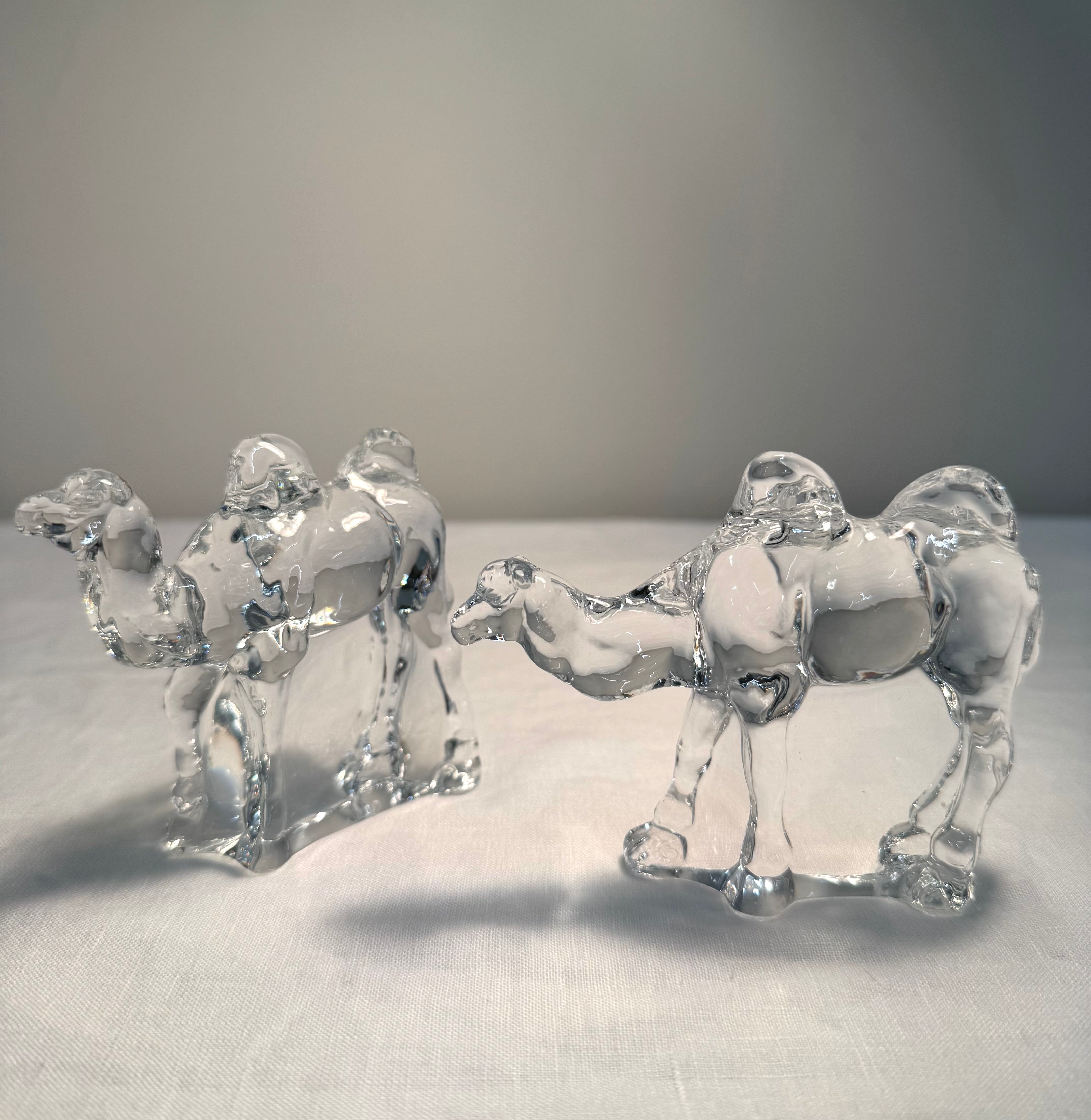 FRANKLIN MINT 'Animals of the Ark' Camels Set of 2