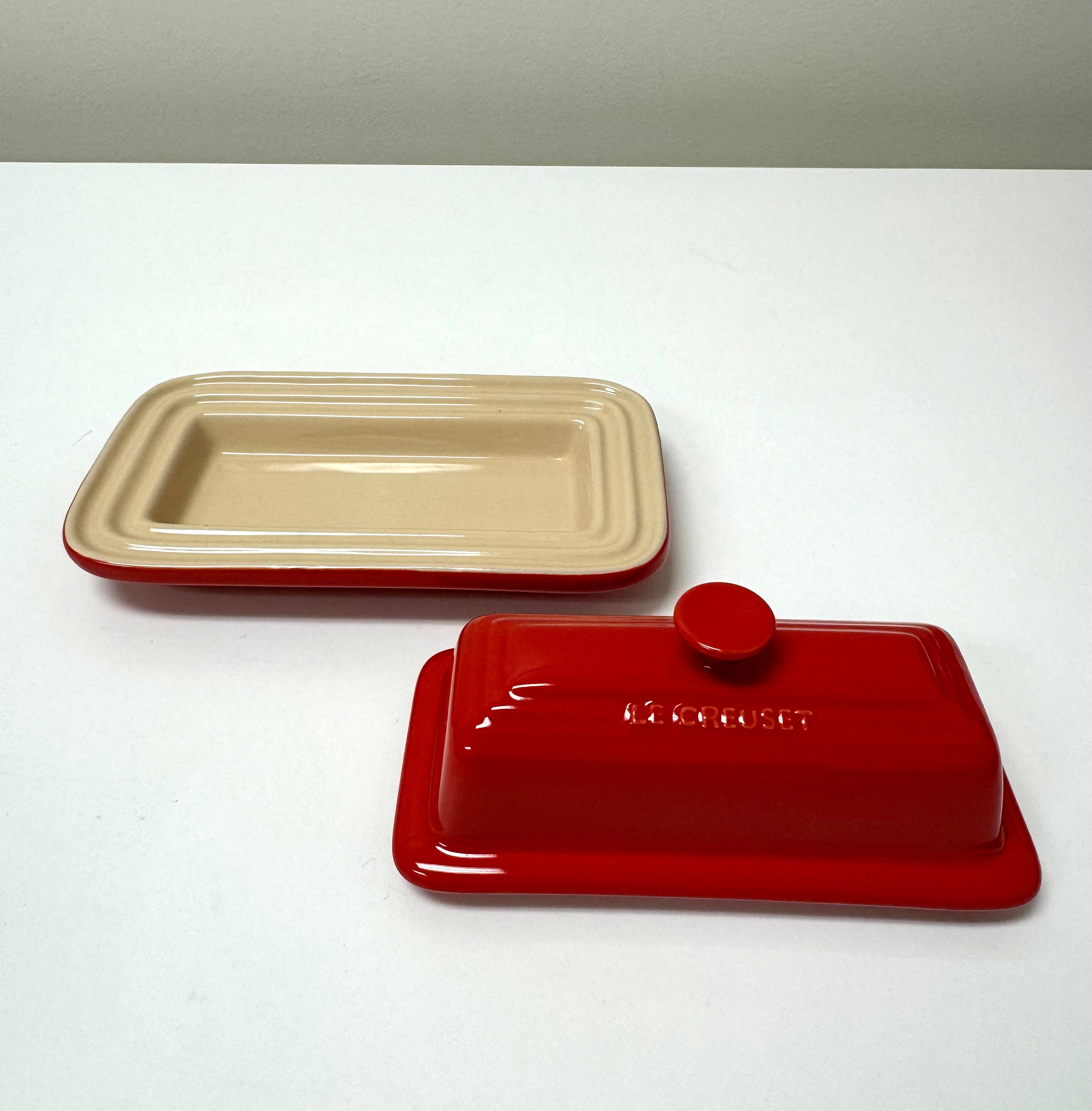 LE CREUSET Cerise Classic Covered Butter