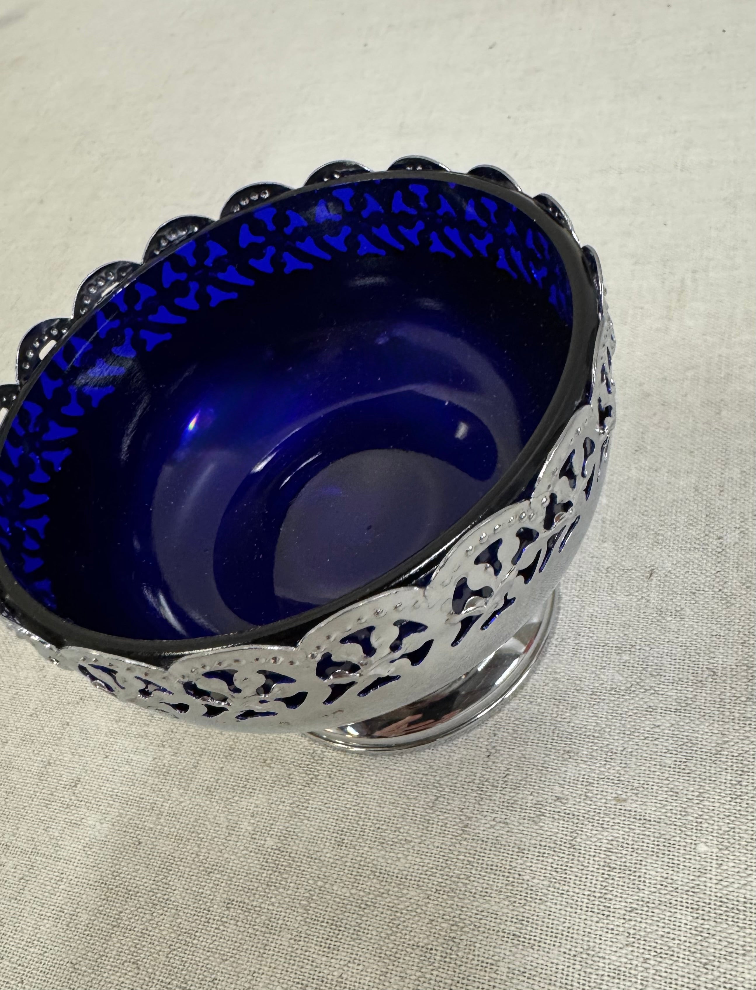CELTIC Footed Dish with Cobalt Glass Bowl