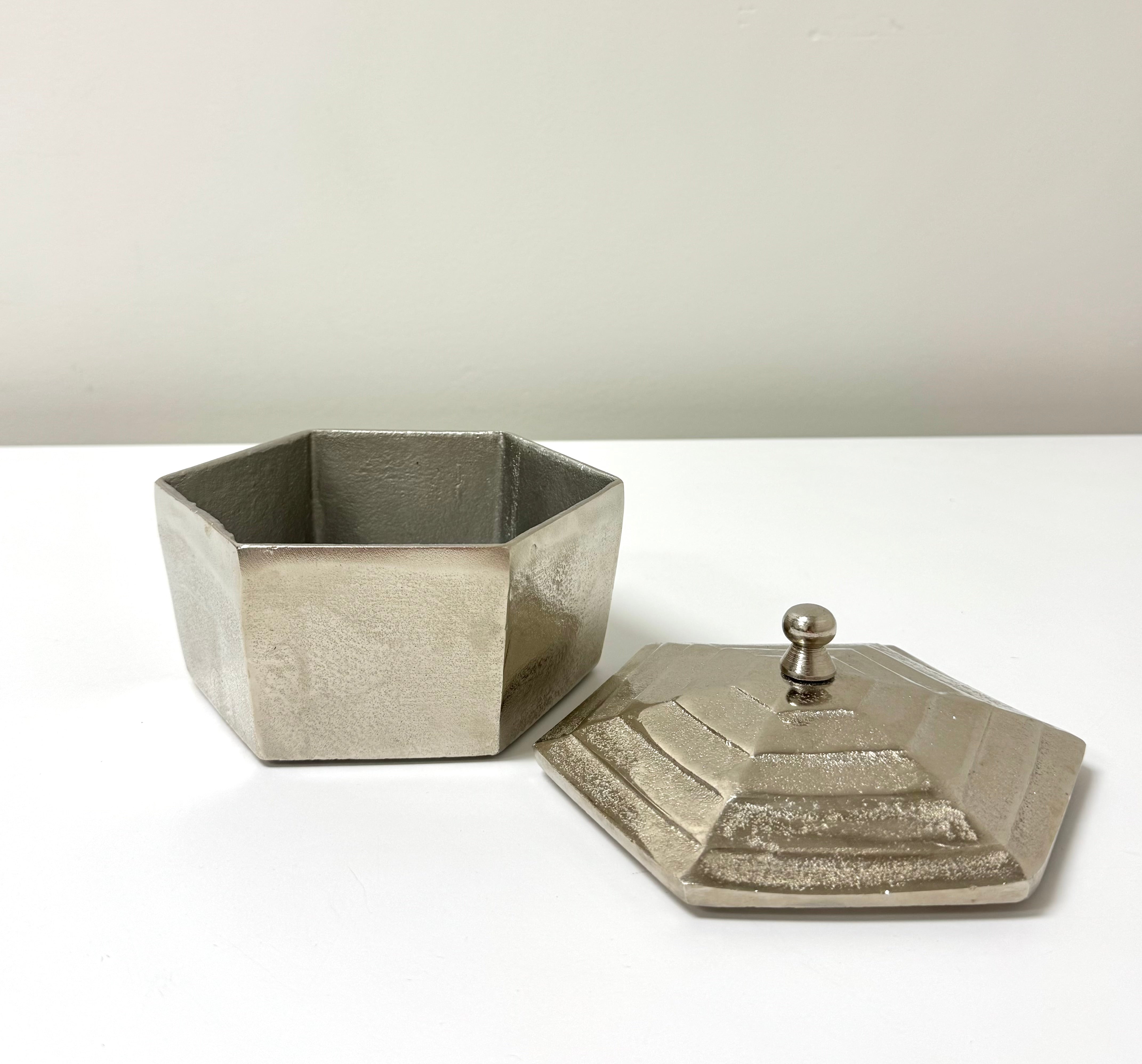 Hexagonal Metal Stepped Box