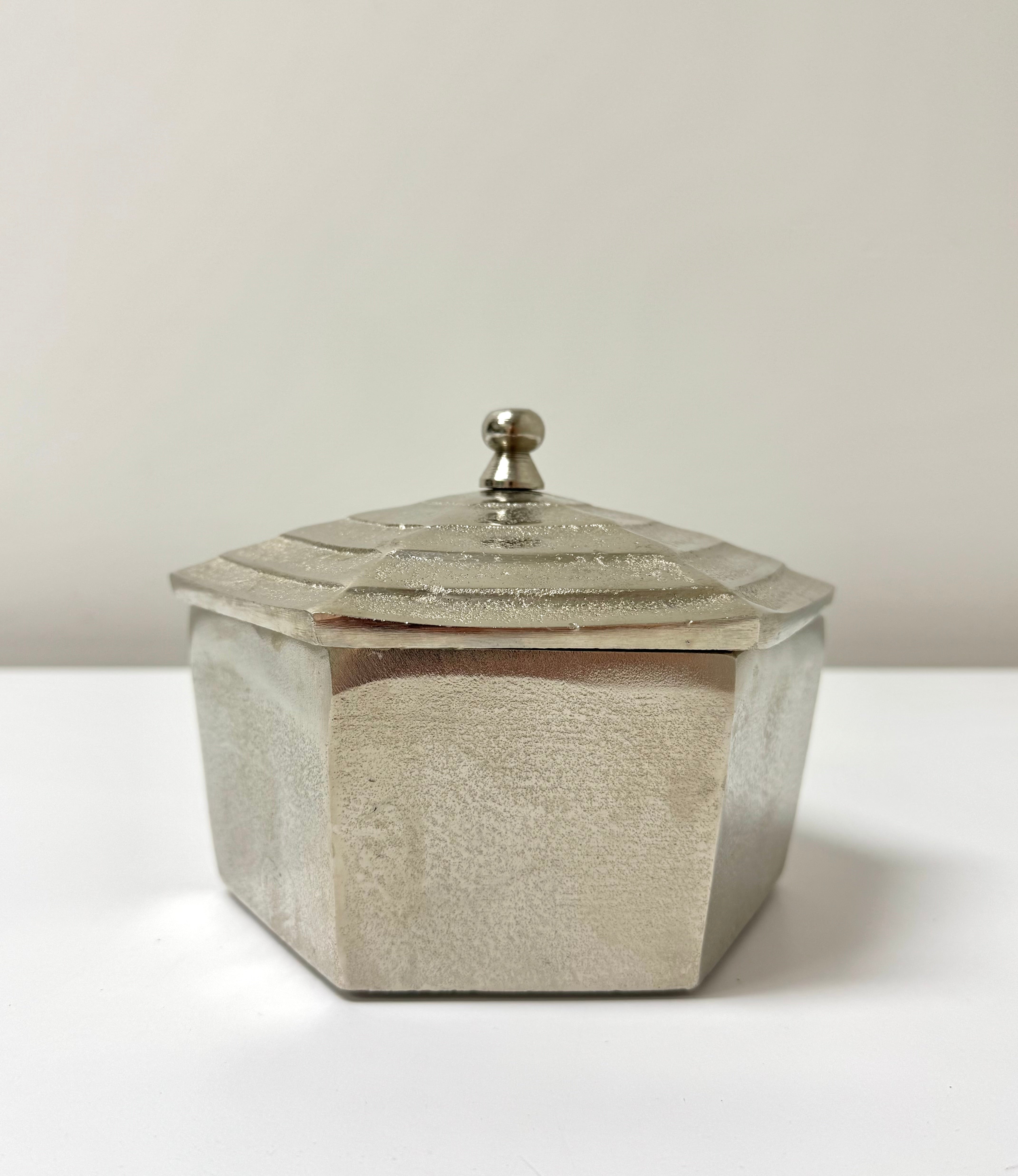 Hexagonal Metal Stepped Box