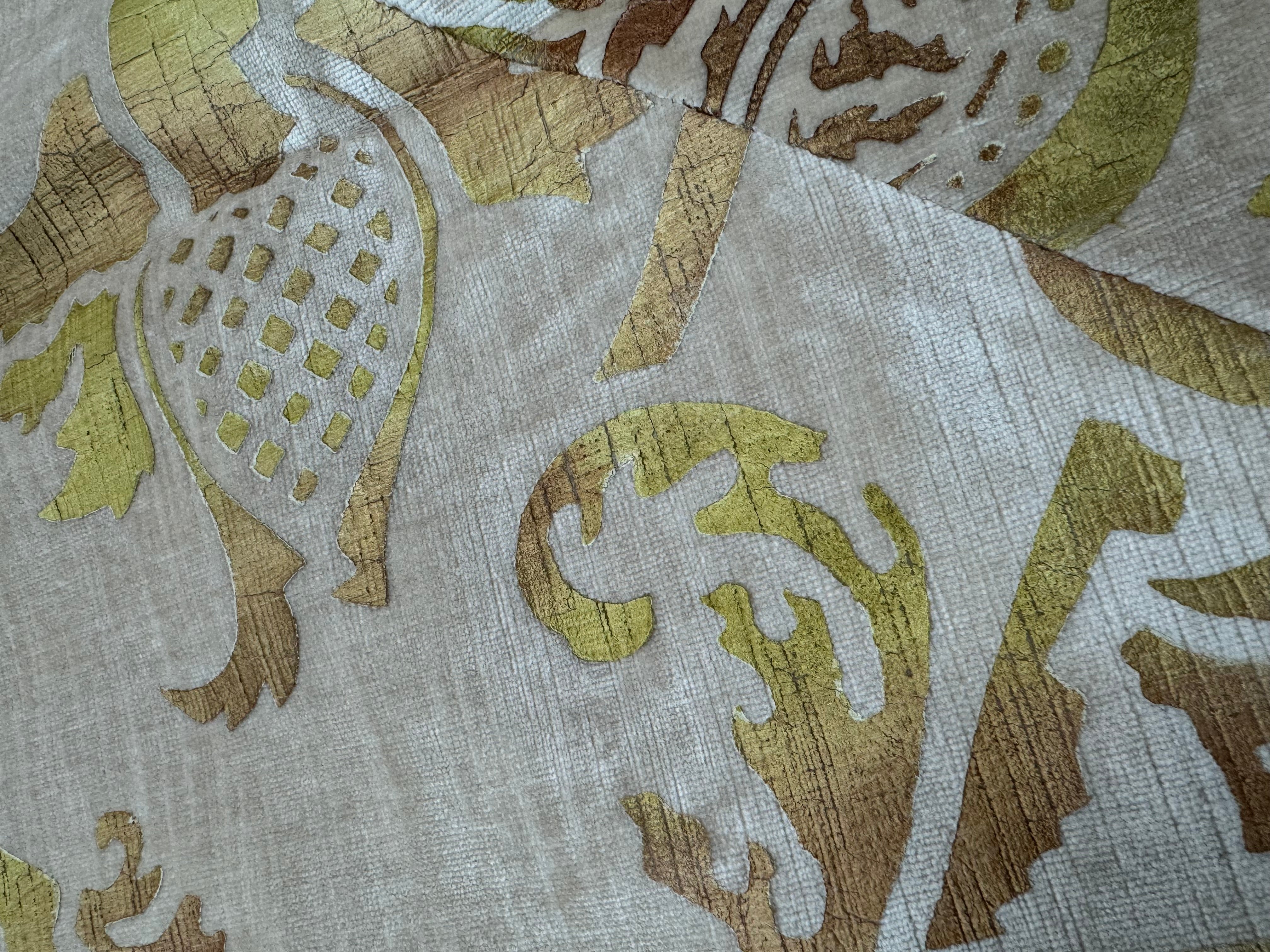 Ivory & Gold Damask Velvet 53" Throw