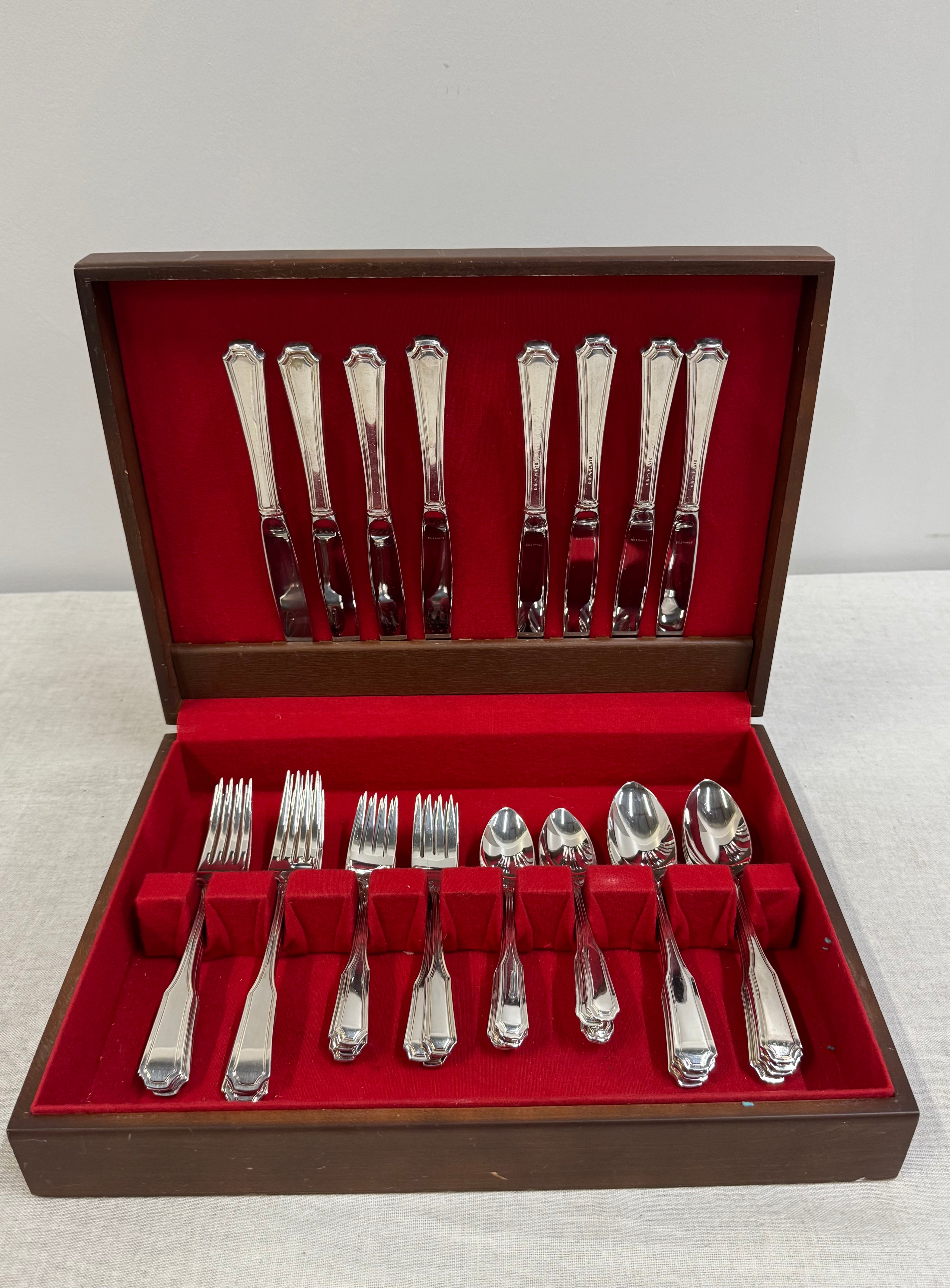 King's Plate Flatware Set for 8