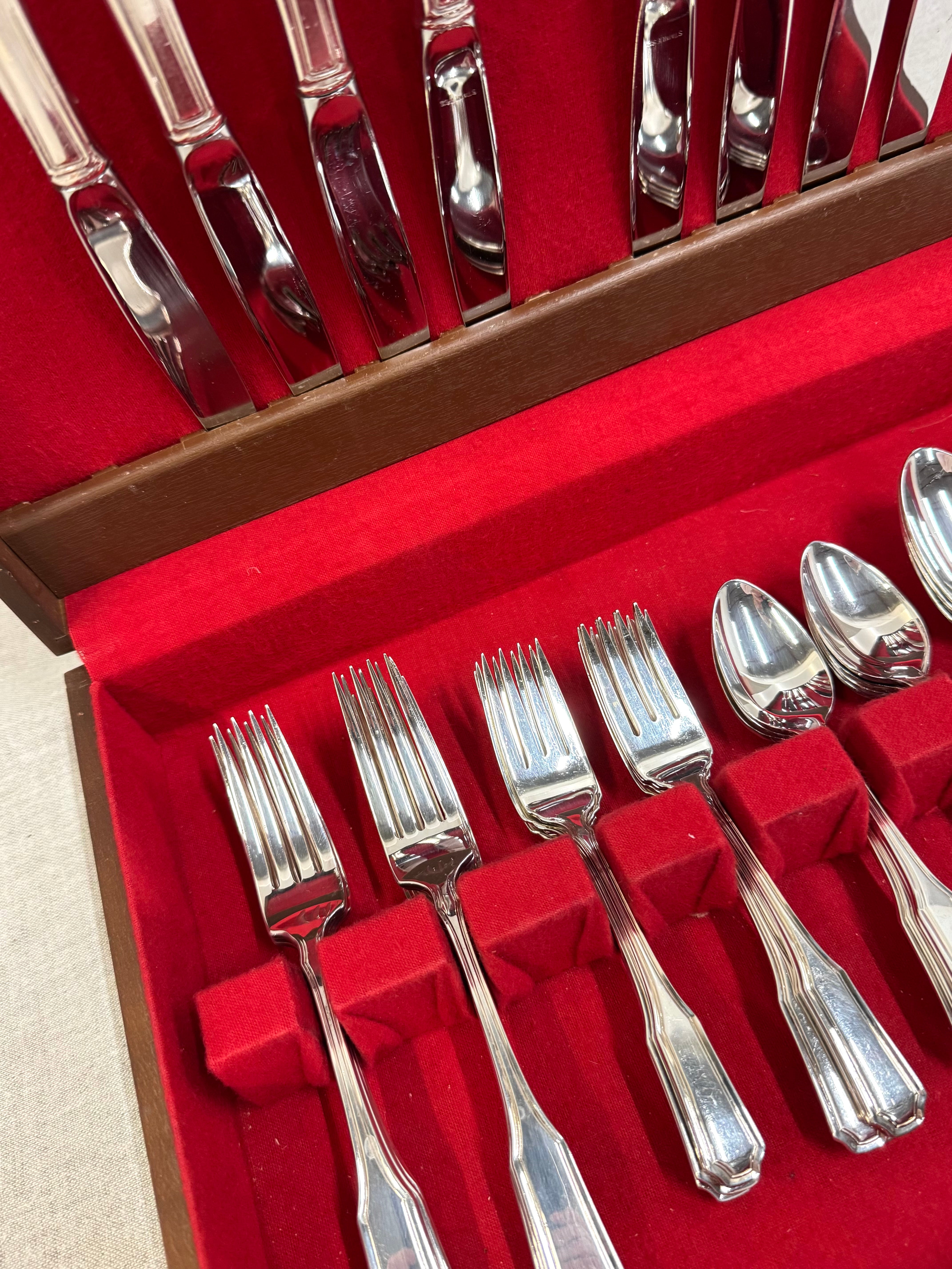King's Plate Flatware Set for 8
