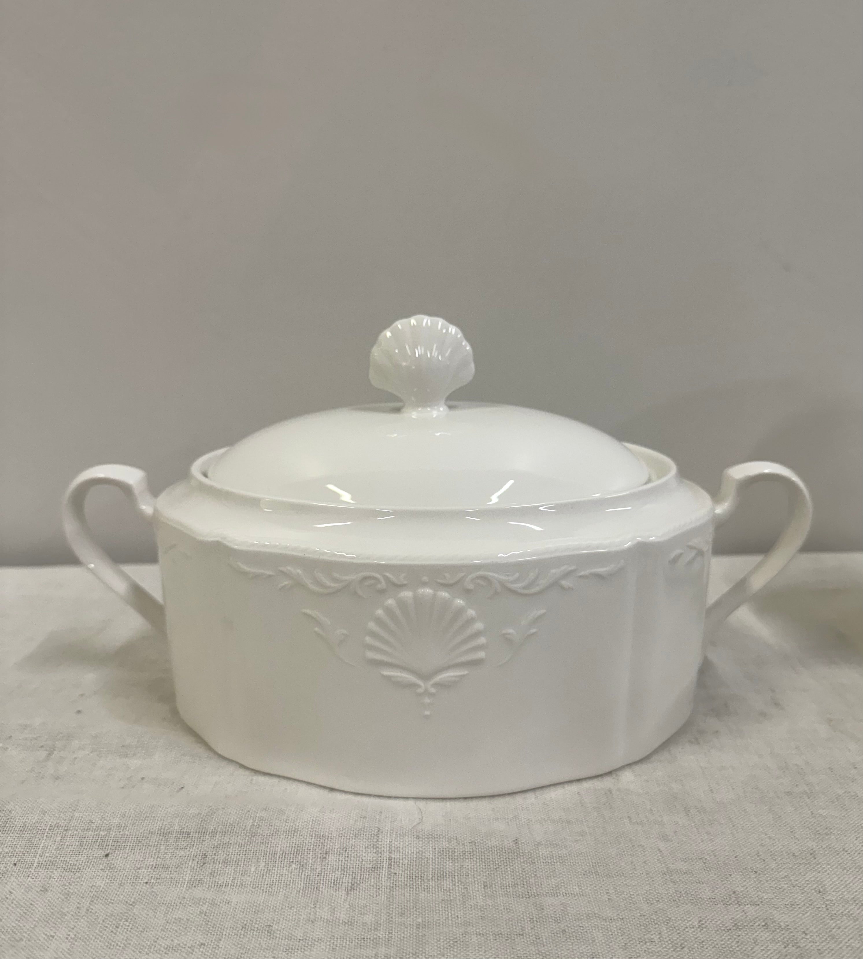 MIKASA 'Hampton Bays' Serveware Set