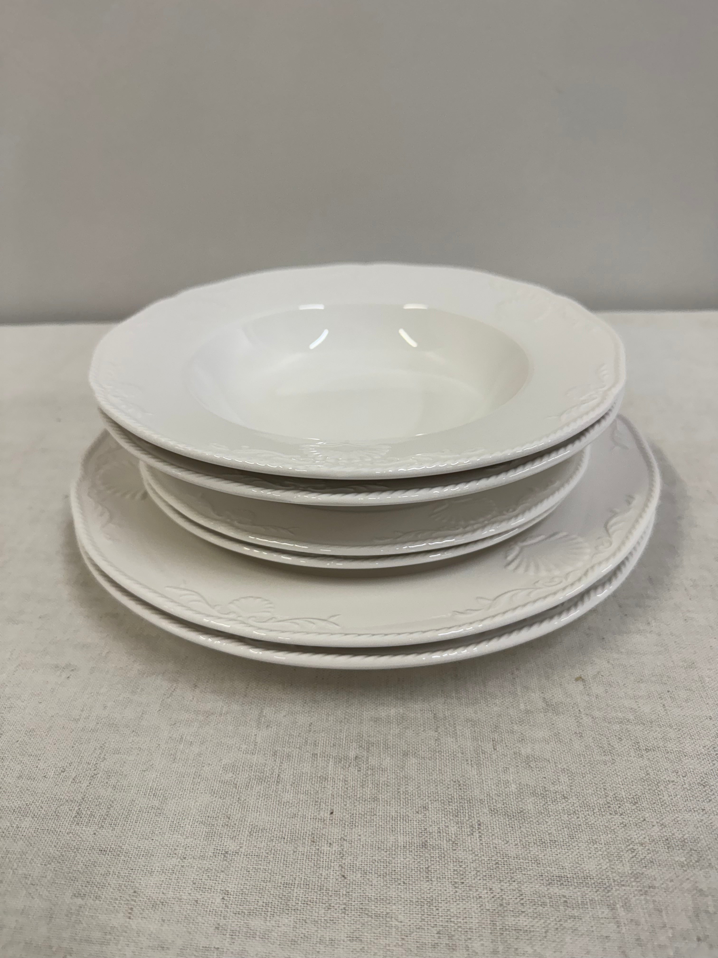 MIKASA 'Hampton Bays' Serveware Set