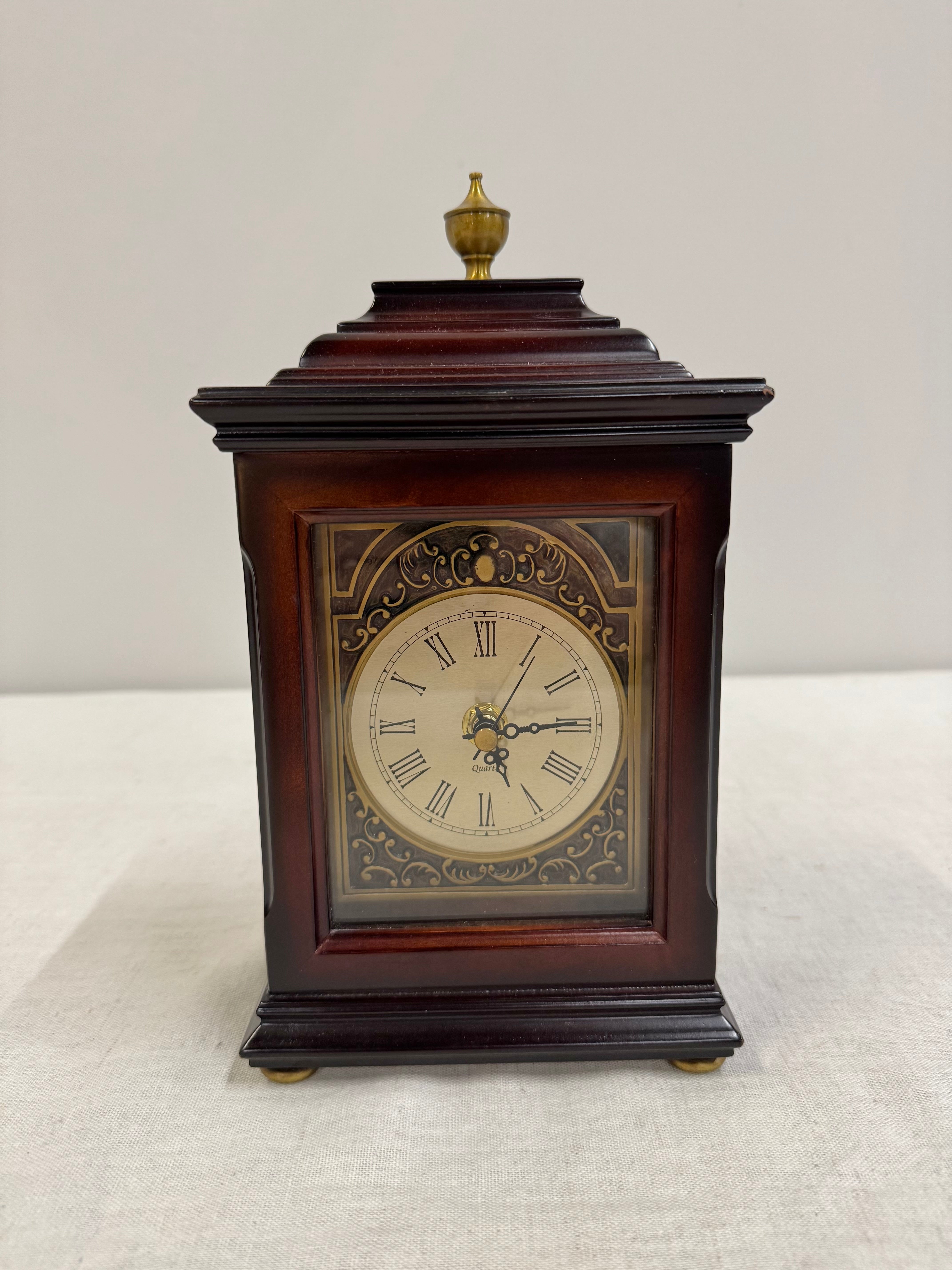 BOMBAY Mantle Clock