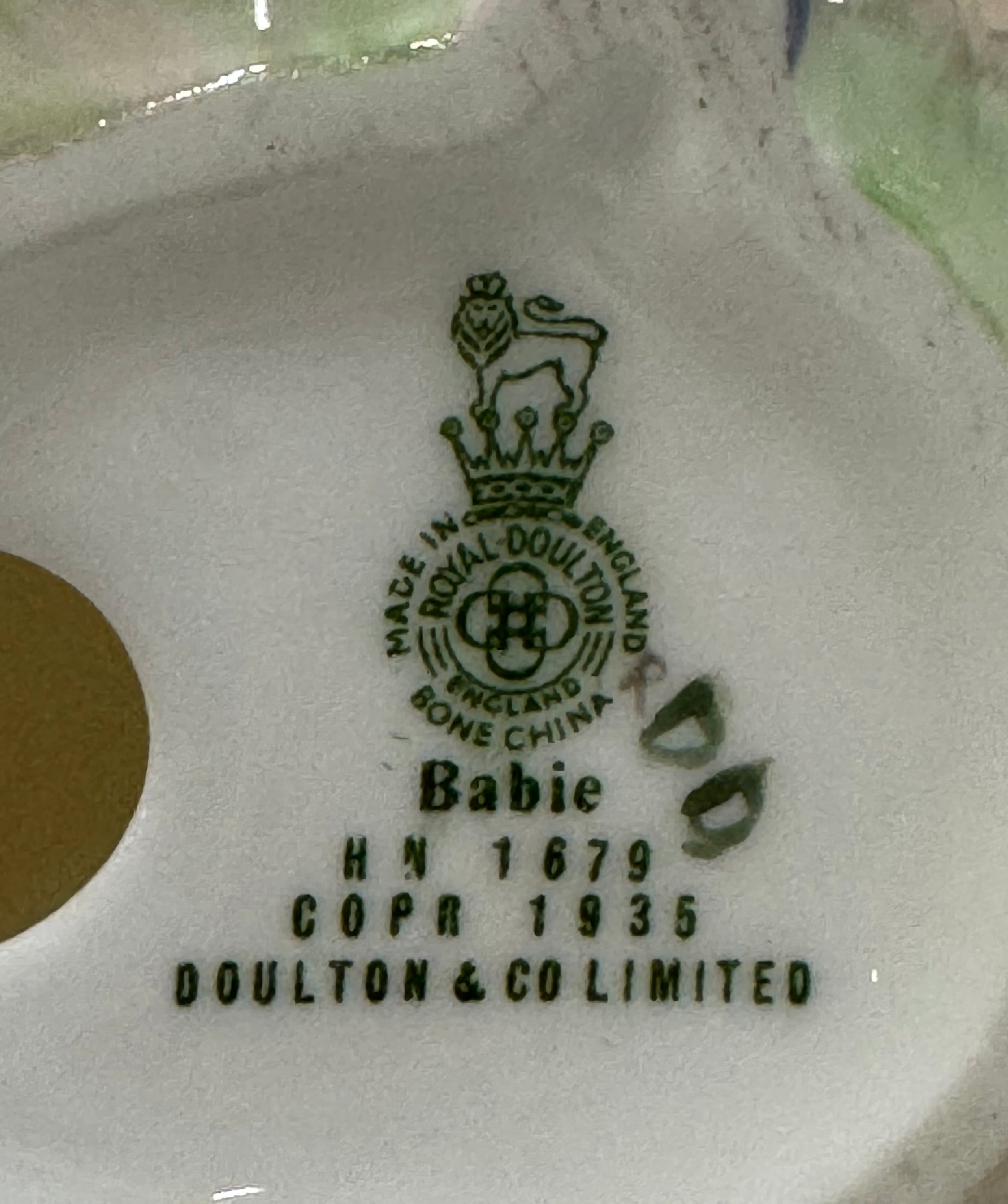 ROYAL DOULTON 'Babie' Figurine