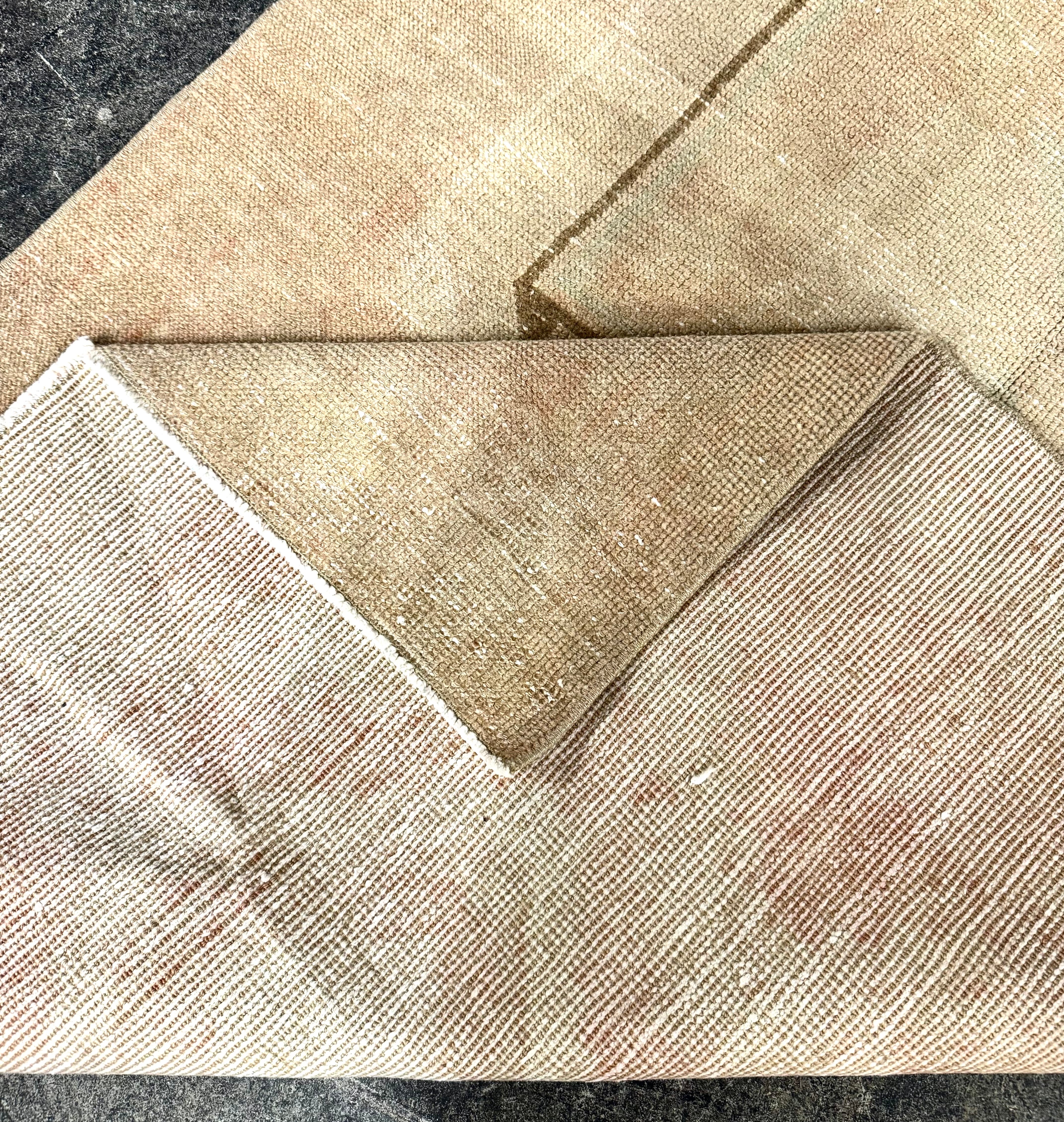 OUSHAK Desert Sand Hand-woven 12'-2" x 3'-6" Runner