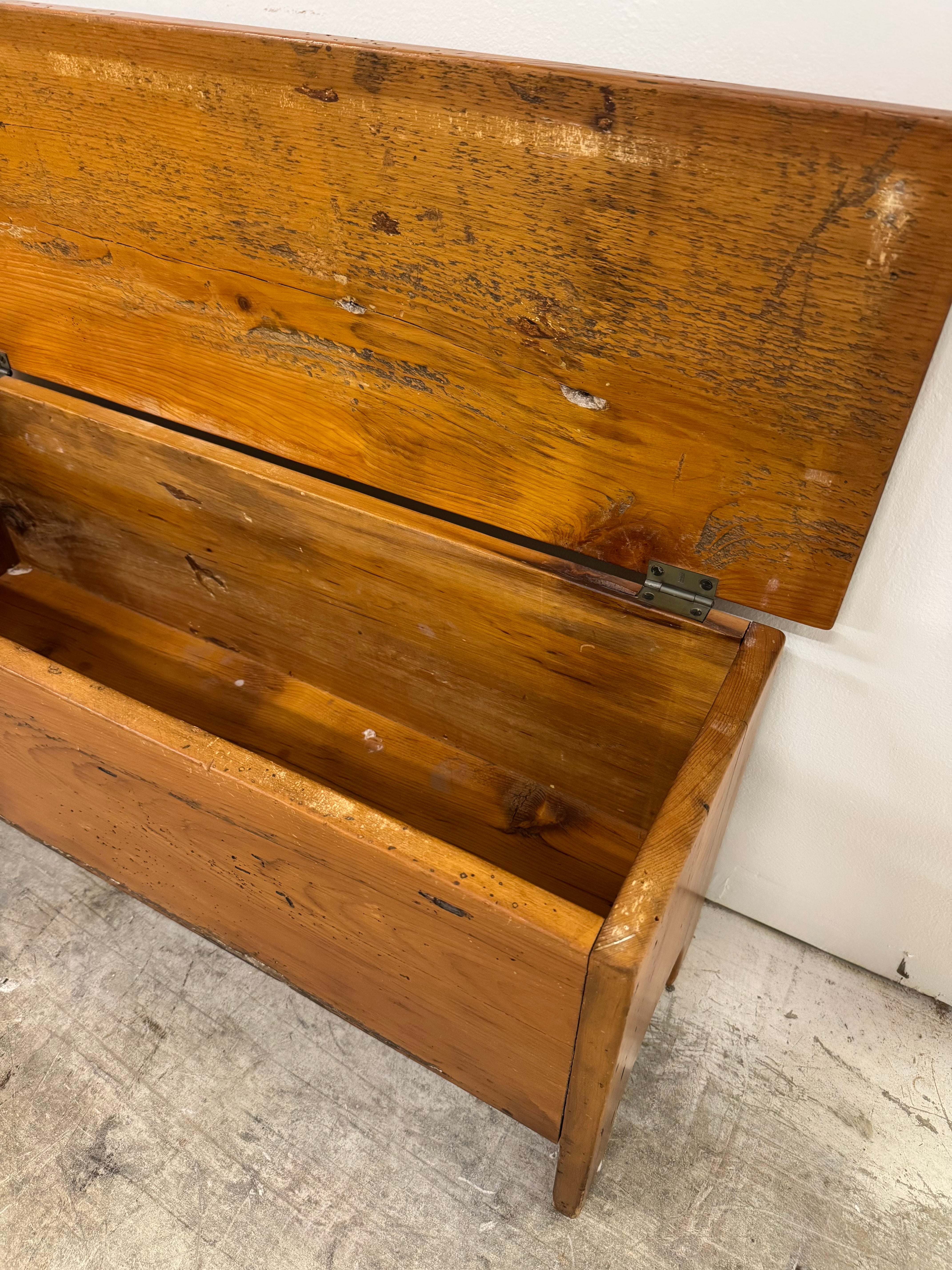 Rustic Pine Storage Bench