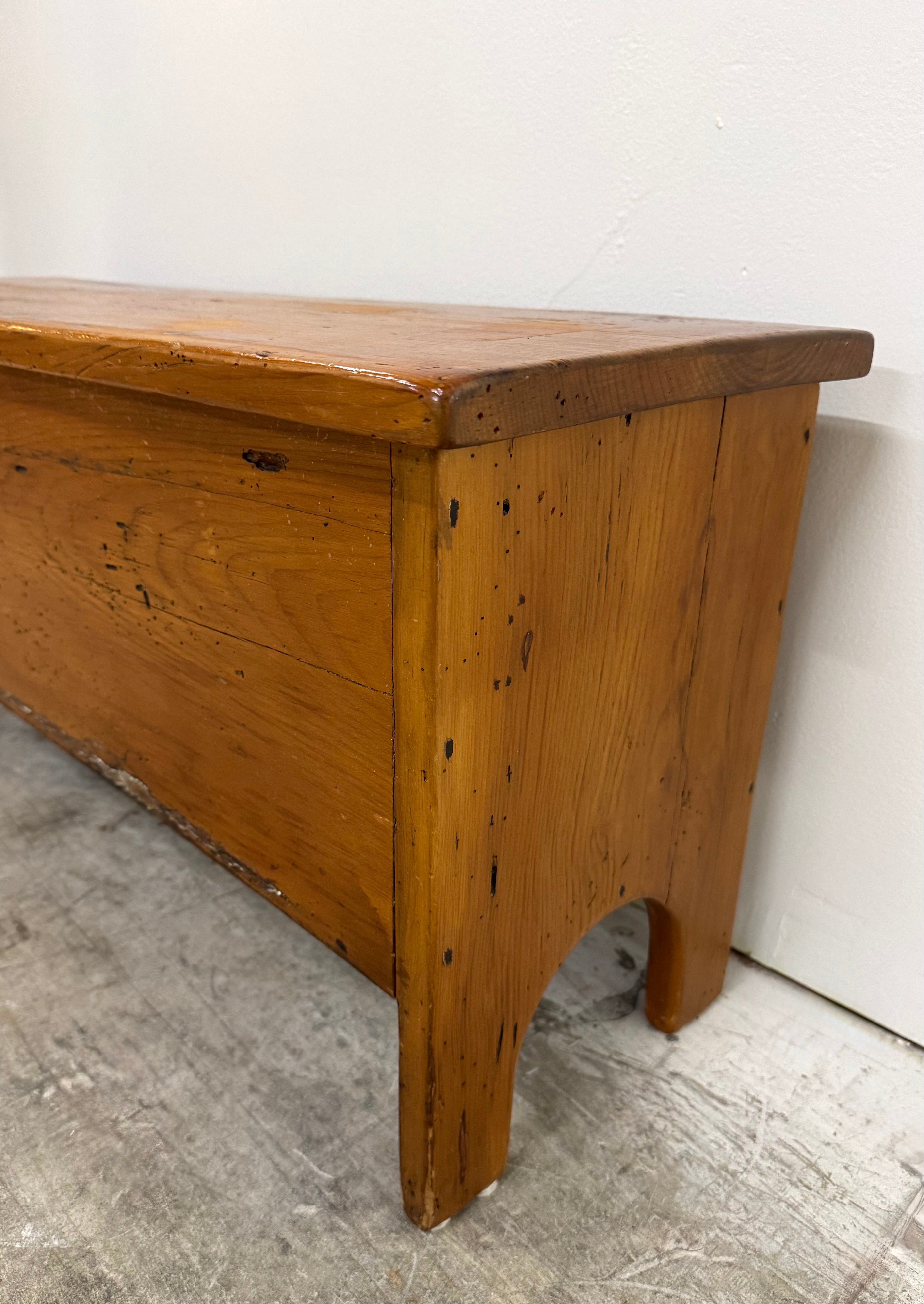 Rustic Pine Storage Bench